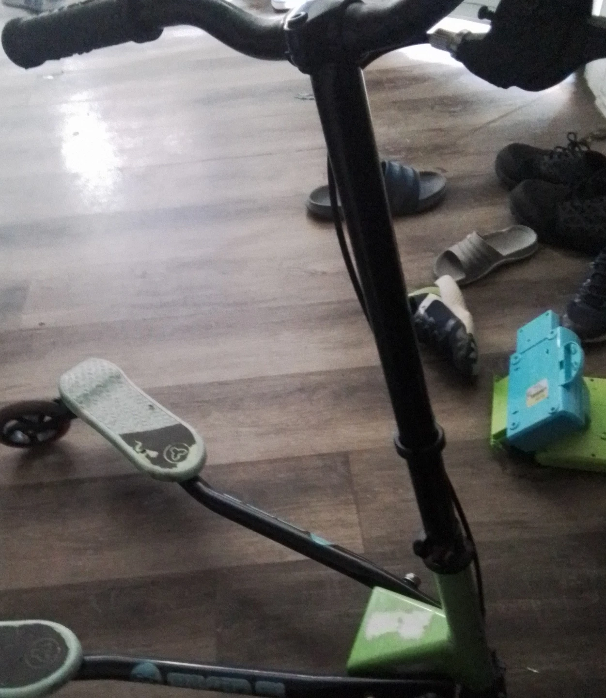 Y Fliker Scooterl