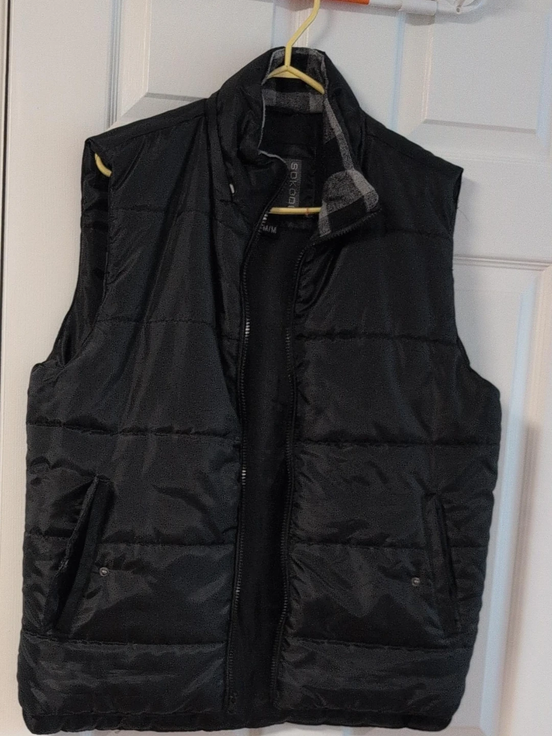 Sokoni Black Puffer Vest