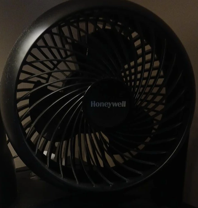 Honeywell TurboForce Desk Fan Black