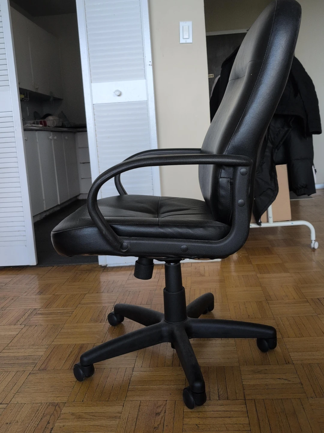 Black Office Desk Chair