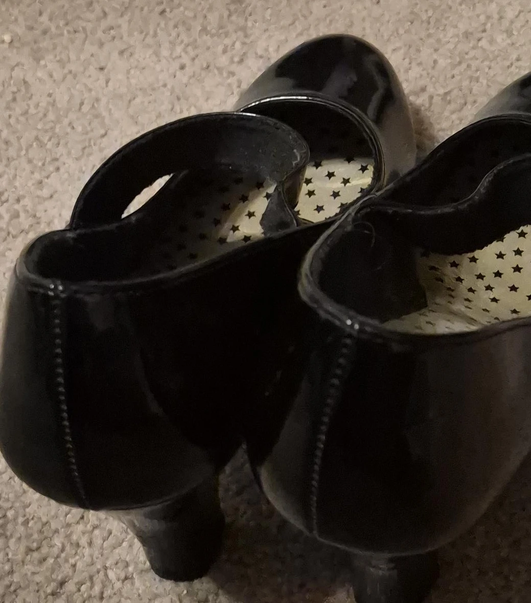 Black Patent Mary Jane Shoes