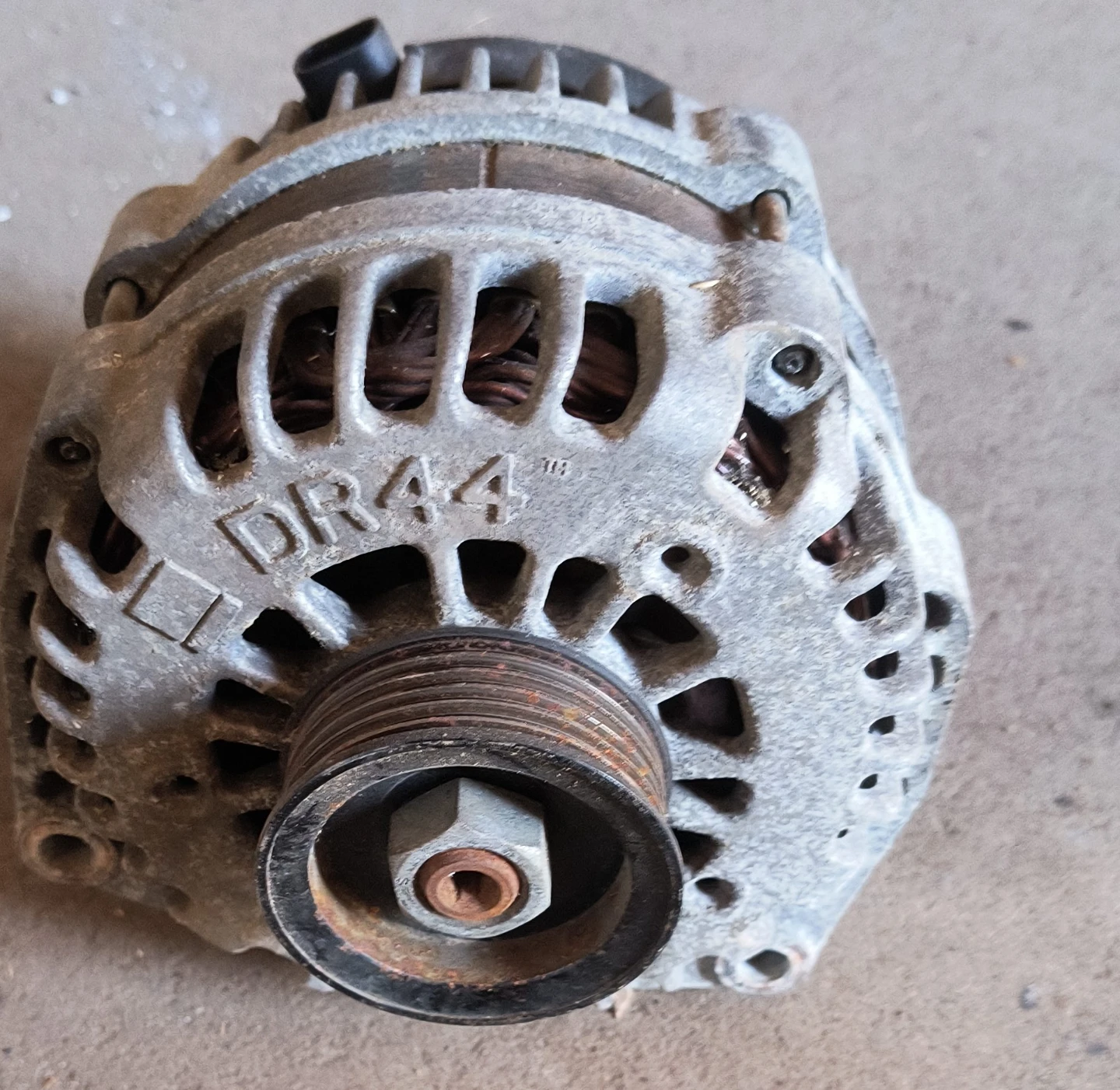 Delco Remy DR44 Alternator