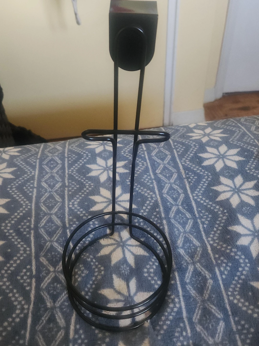Black Metal Over-the-Door hairdryer Holder - photo 2