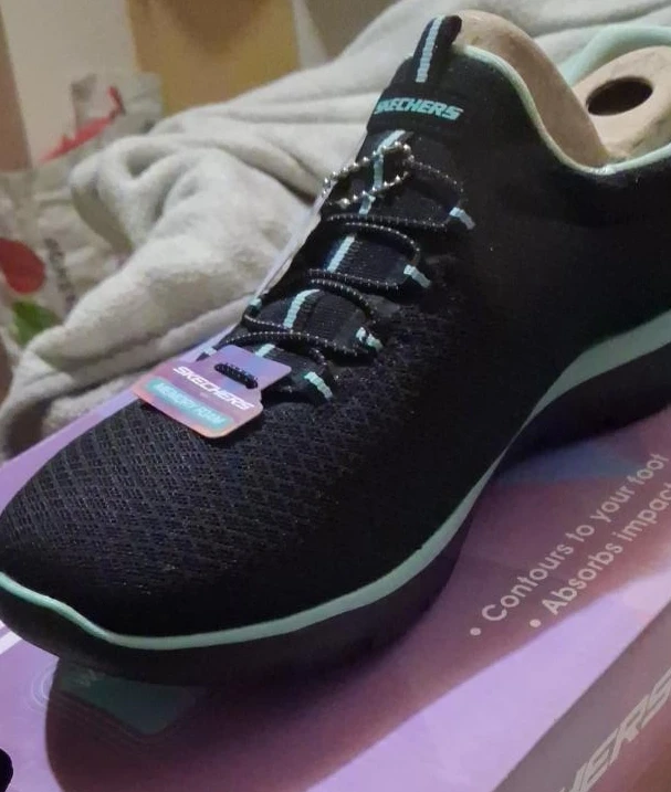 Skechers Memory Foam Sneakers