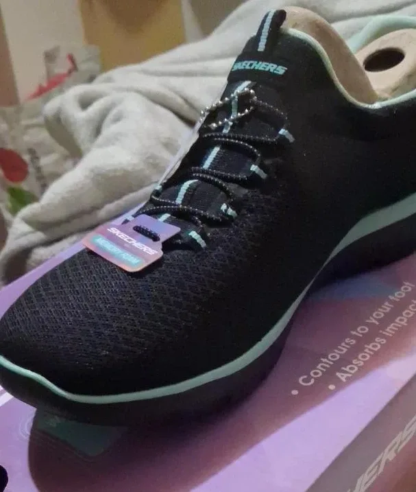 Skechers Memory Foam Sneakers