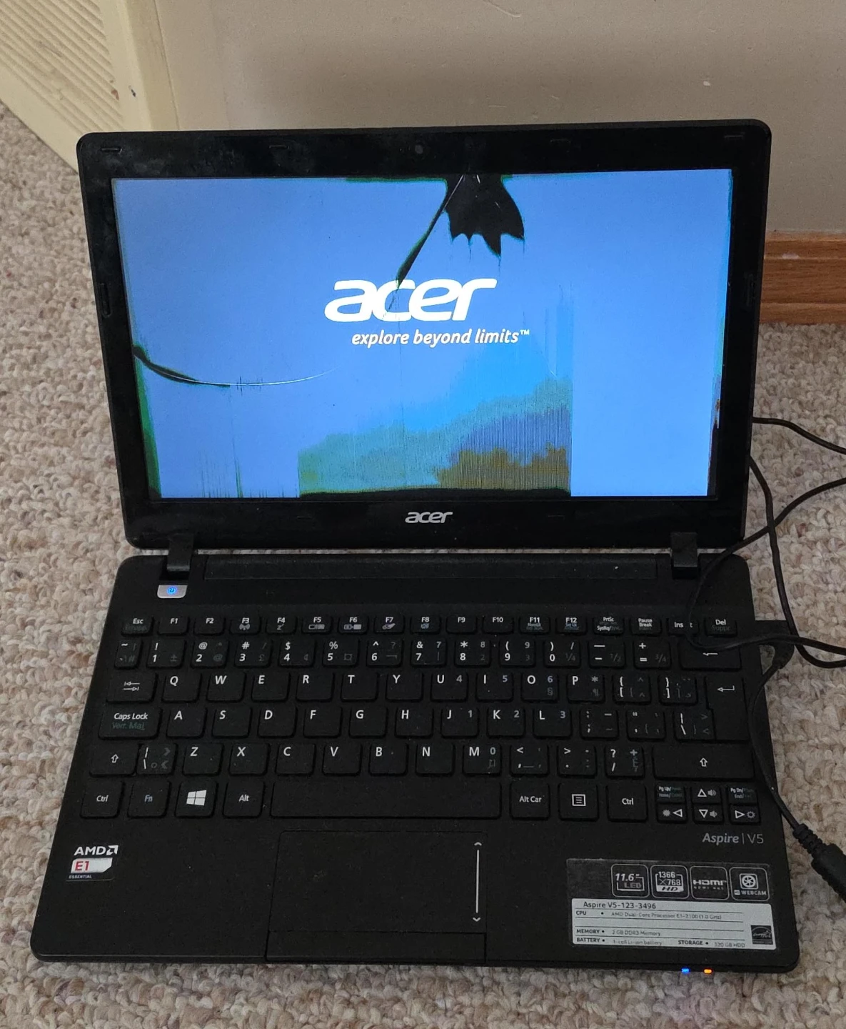 Acer Aspire V5-123-3496 Laptop