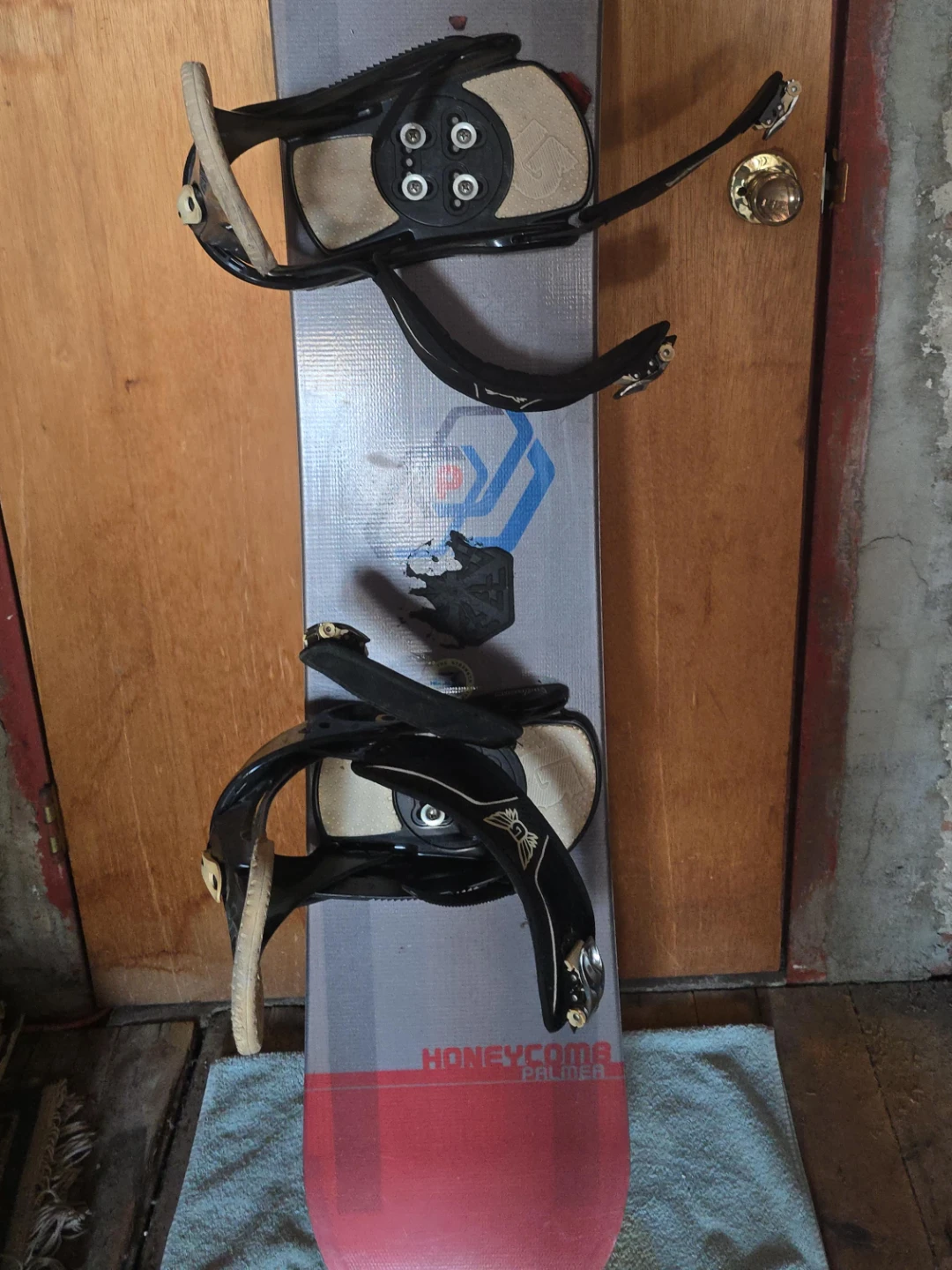 Palmer Honeycomb Snowboard with Bindings
