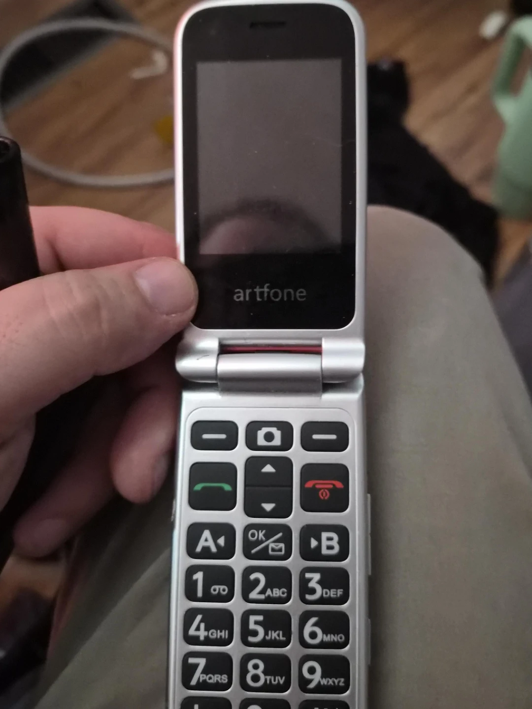 Artfone Red Flip Phone