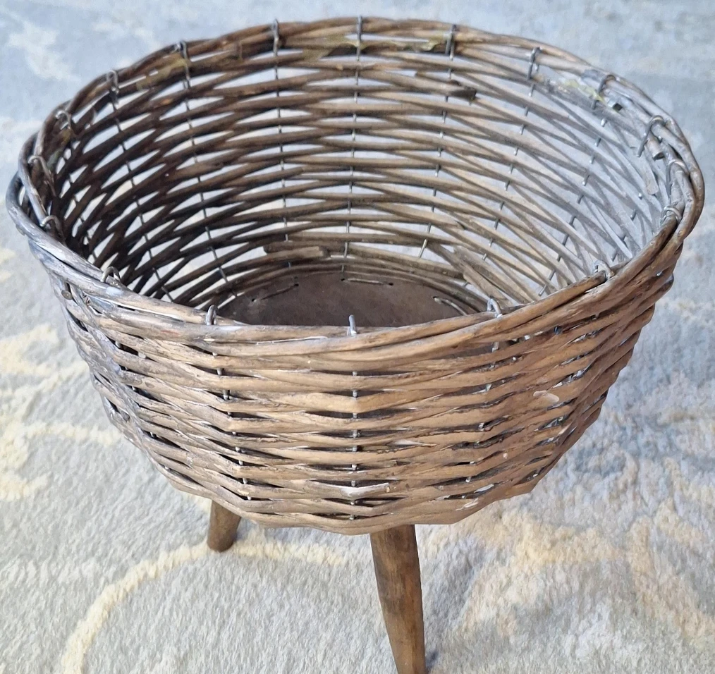 Woven Wicker Plant Stand