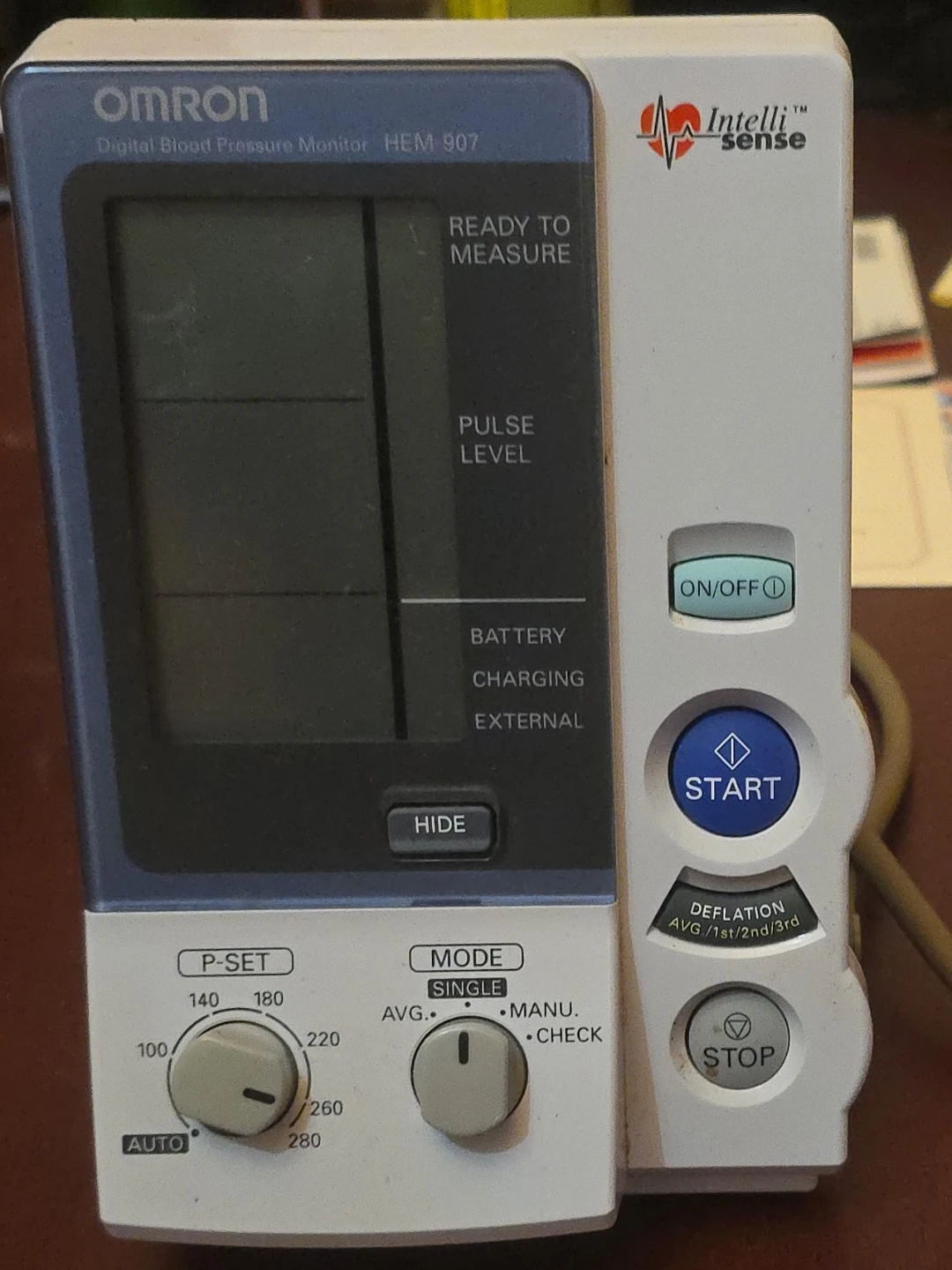 Omron HEM 907 Digital Blood Pressure Monitor