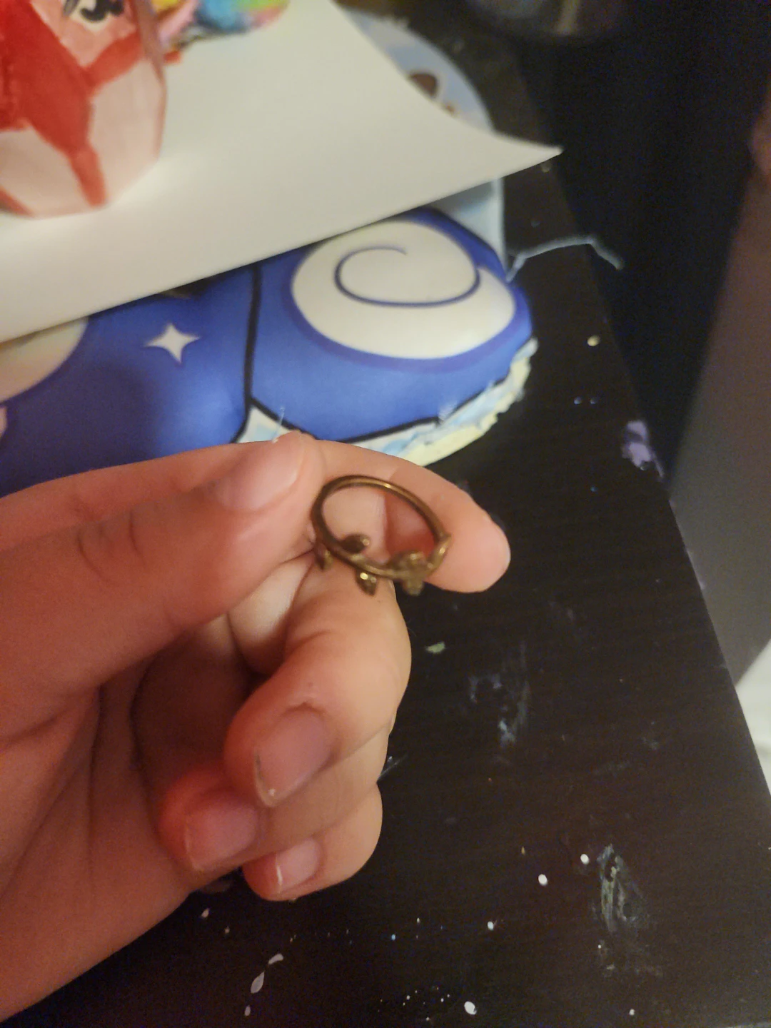 Gold-tone leaf ring