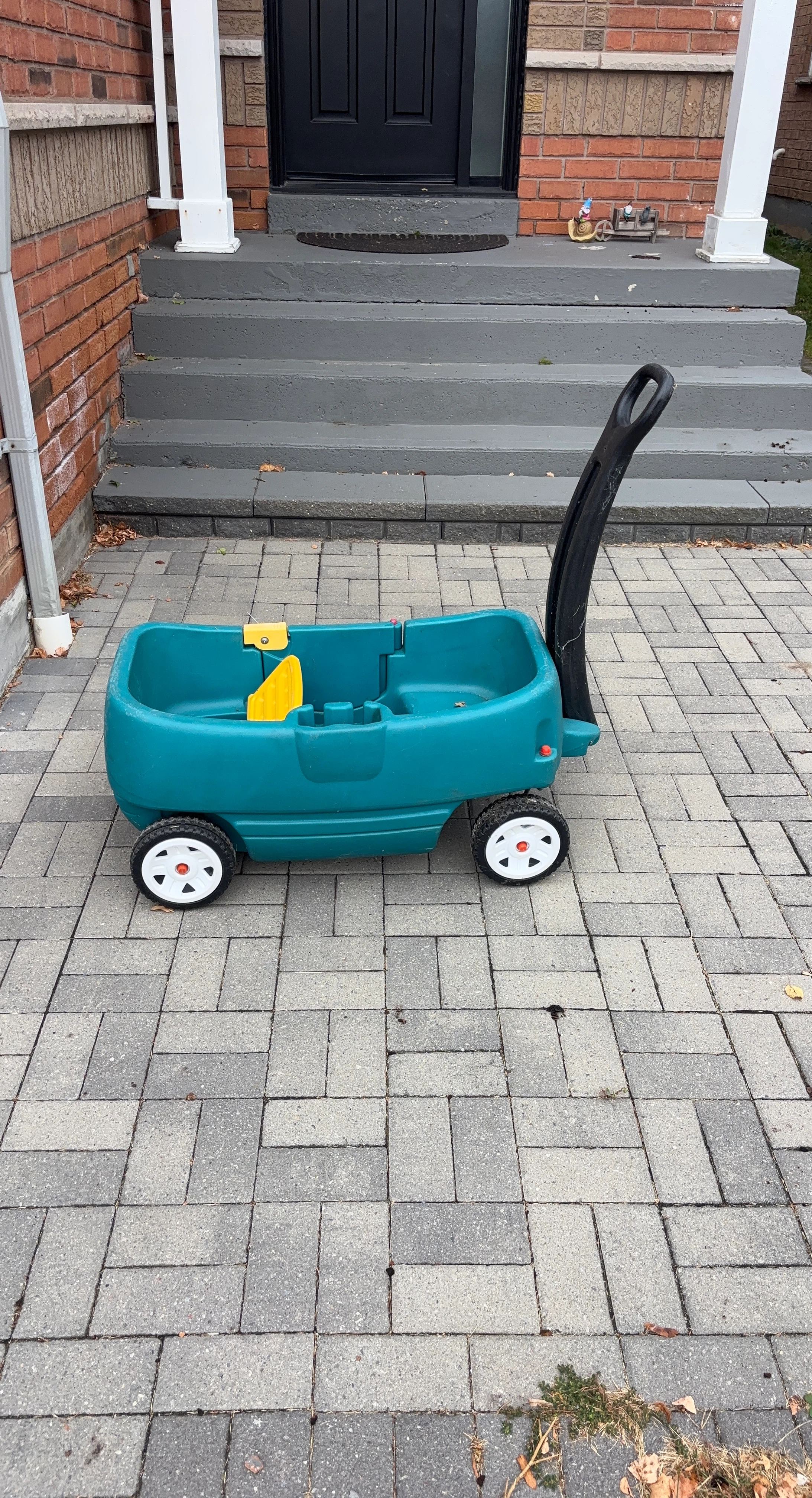 Step2 Plastic Kids Wagon