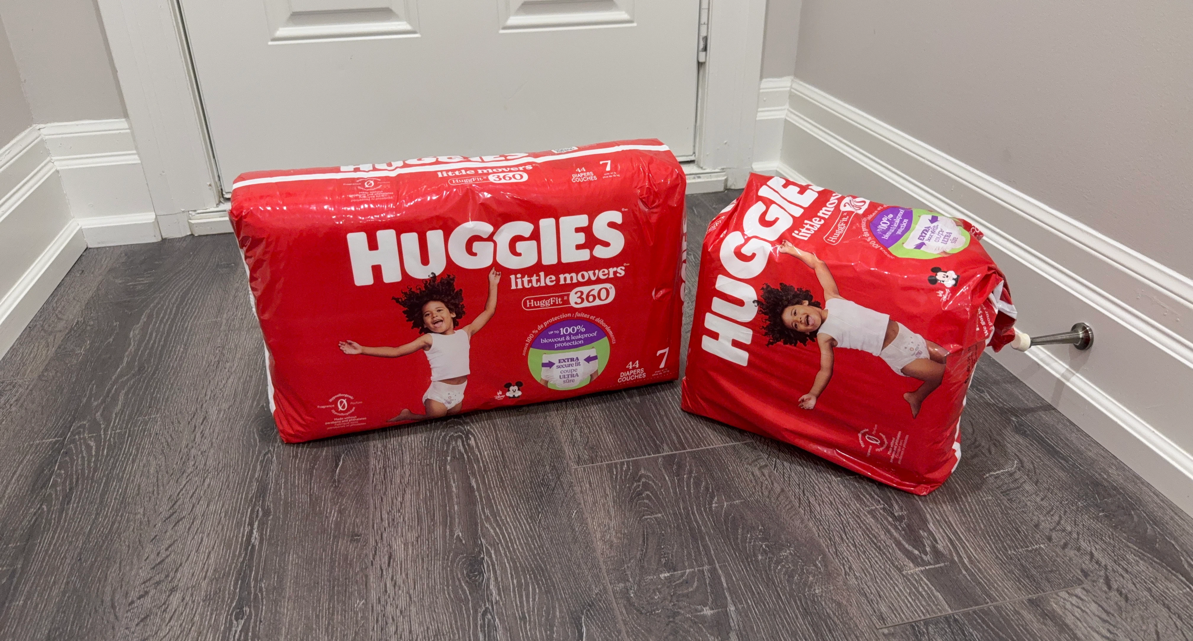 New - Huggies Little Movers Size 7 Diapers