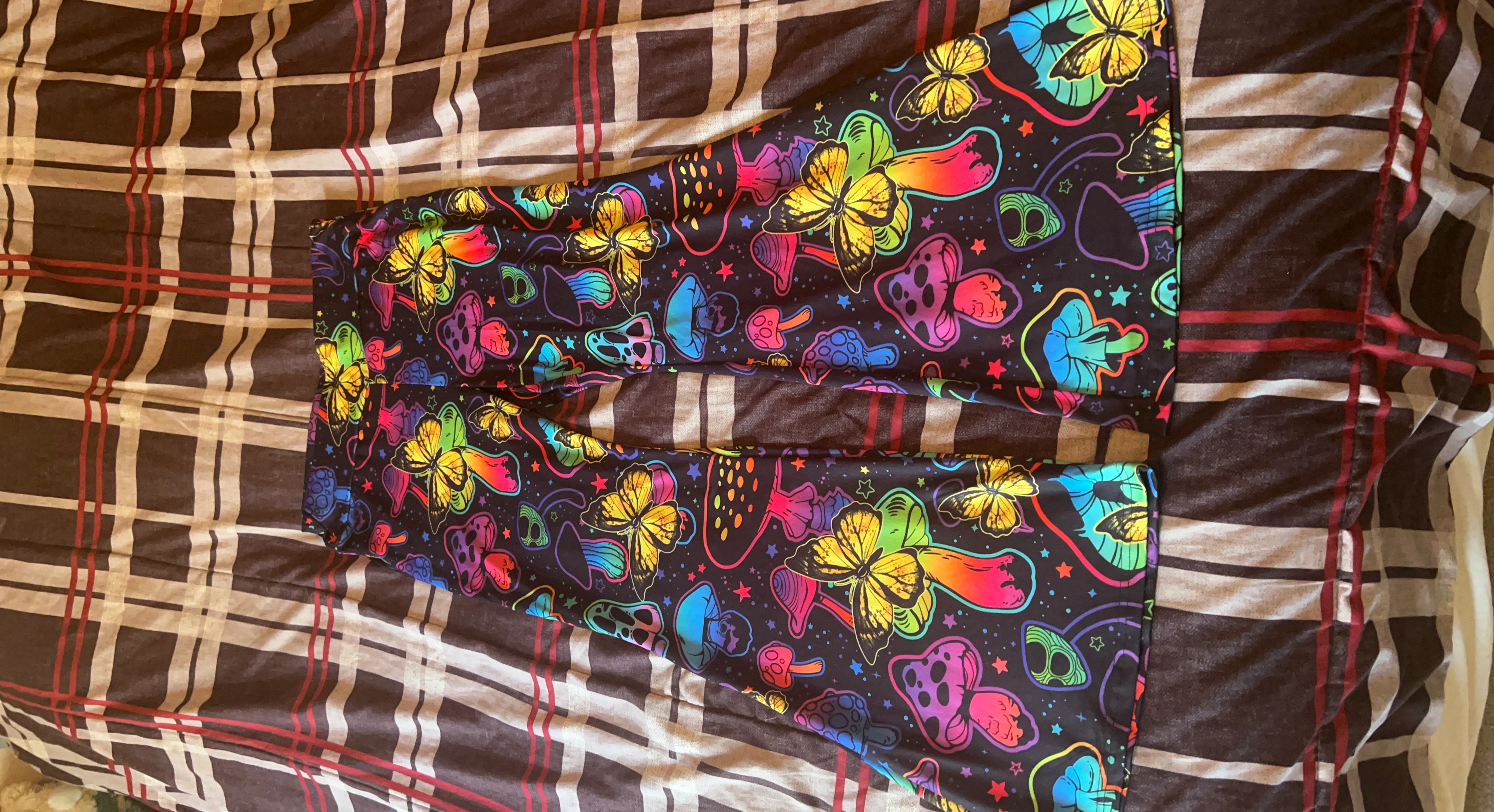 Butterfly and Mushroom Print Bell Bottoms Spandex Pants