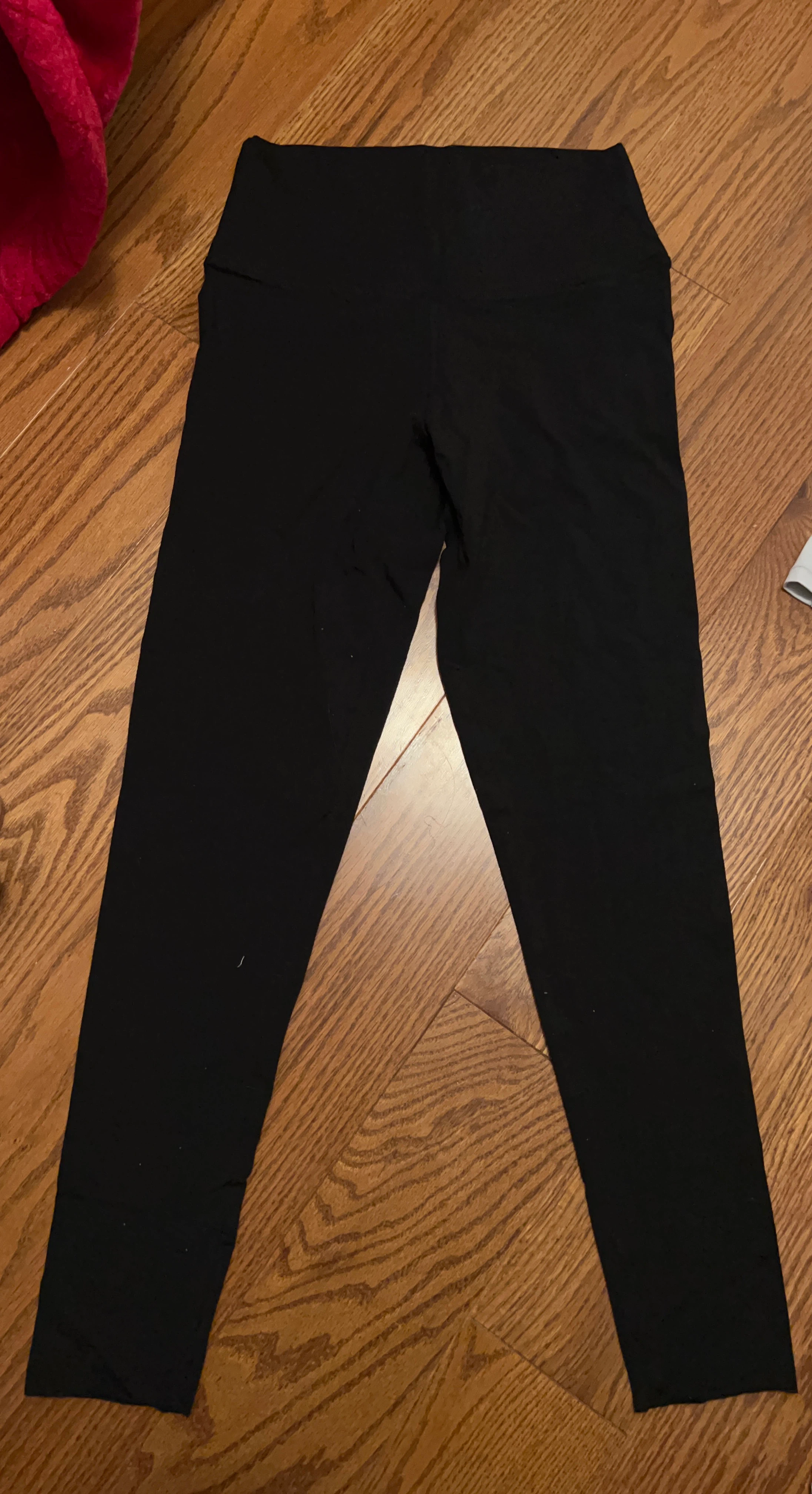 Aritzia Black Leggings - photo 2