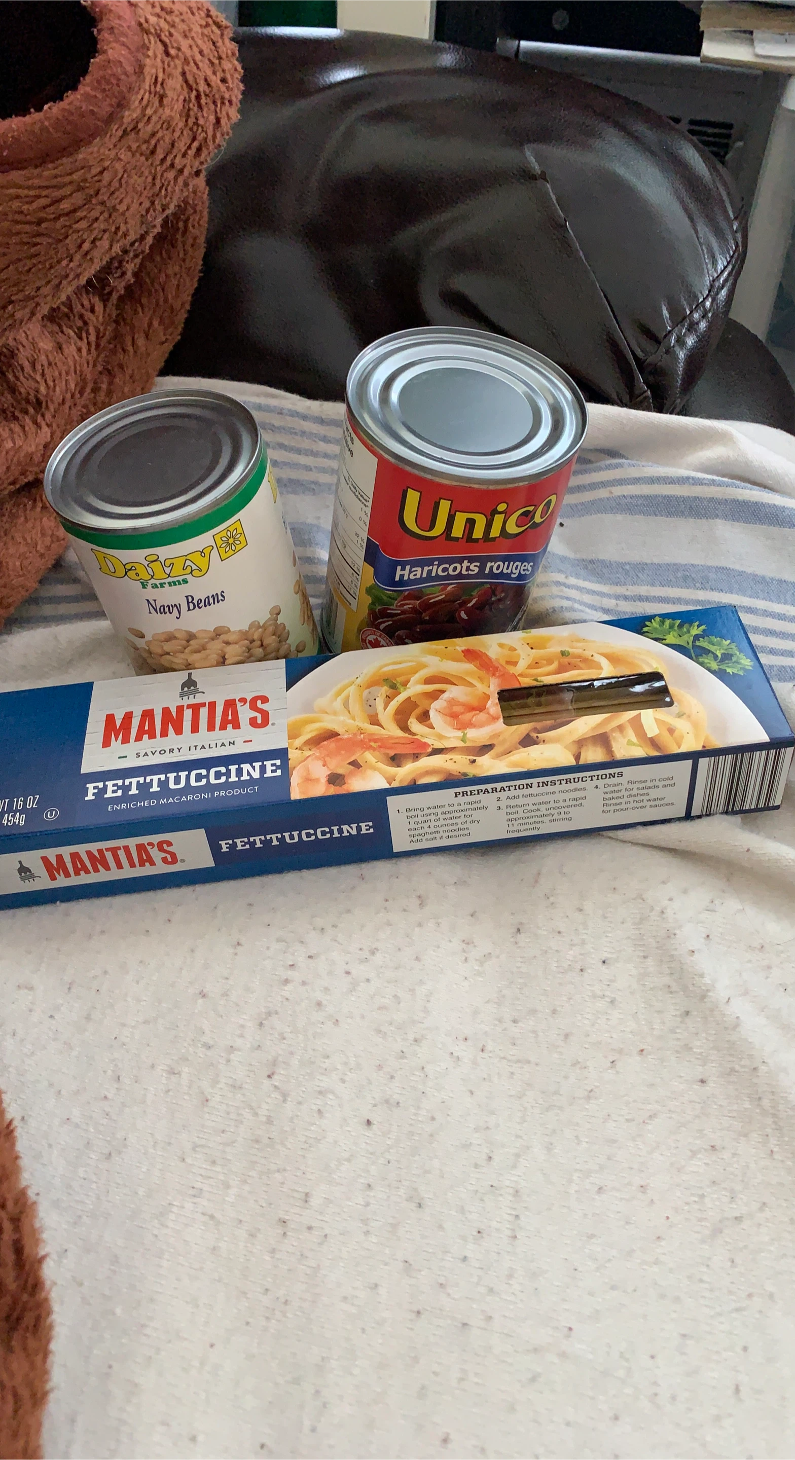 Pantry Staples Bundle: Beans and Fettuccine