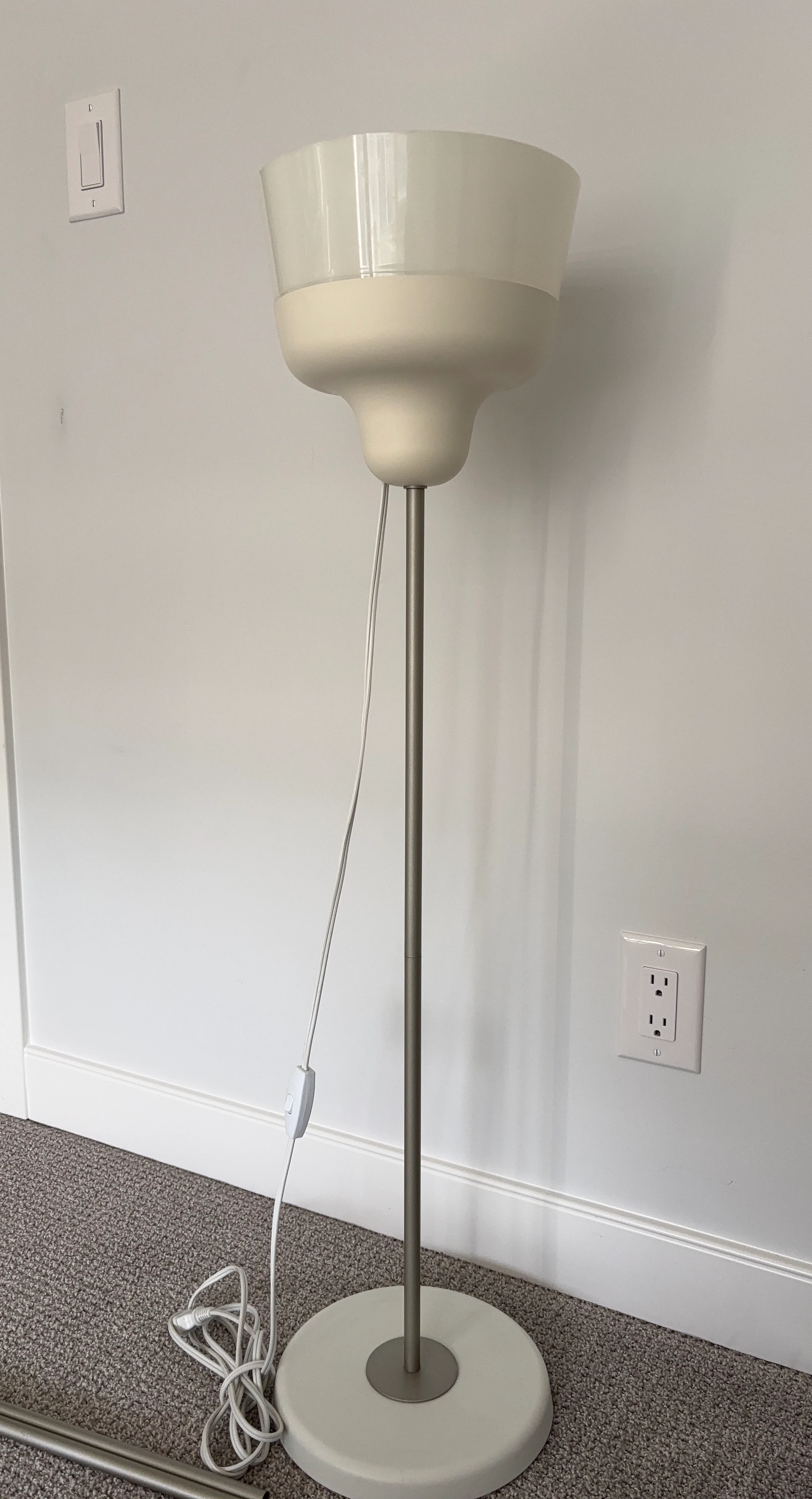 Modern Floor Lamp - photo 2