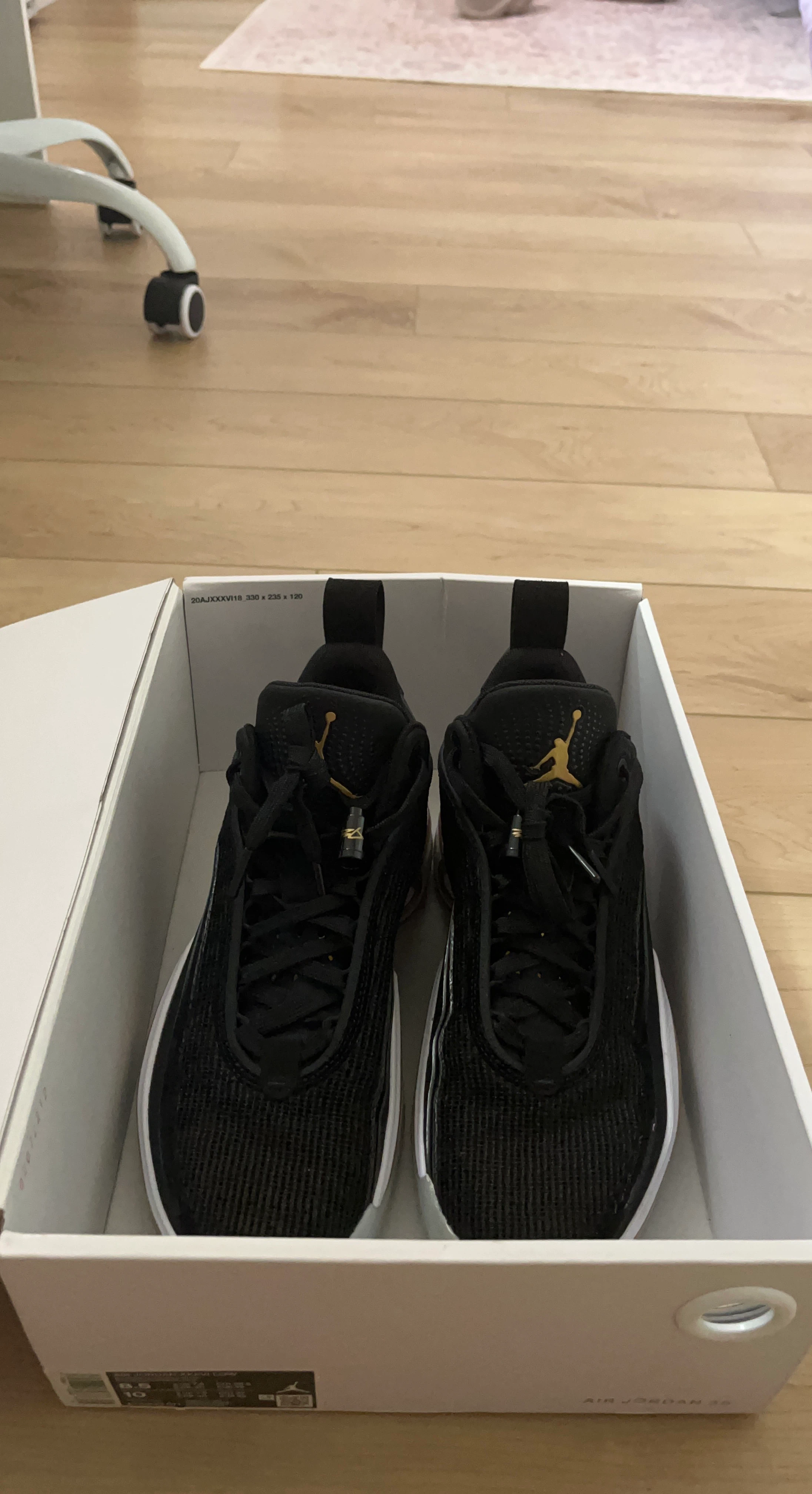 Air Jordan 36 Low Black and Gold Size 8.5
