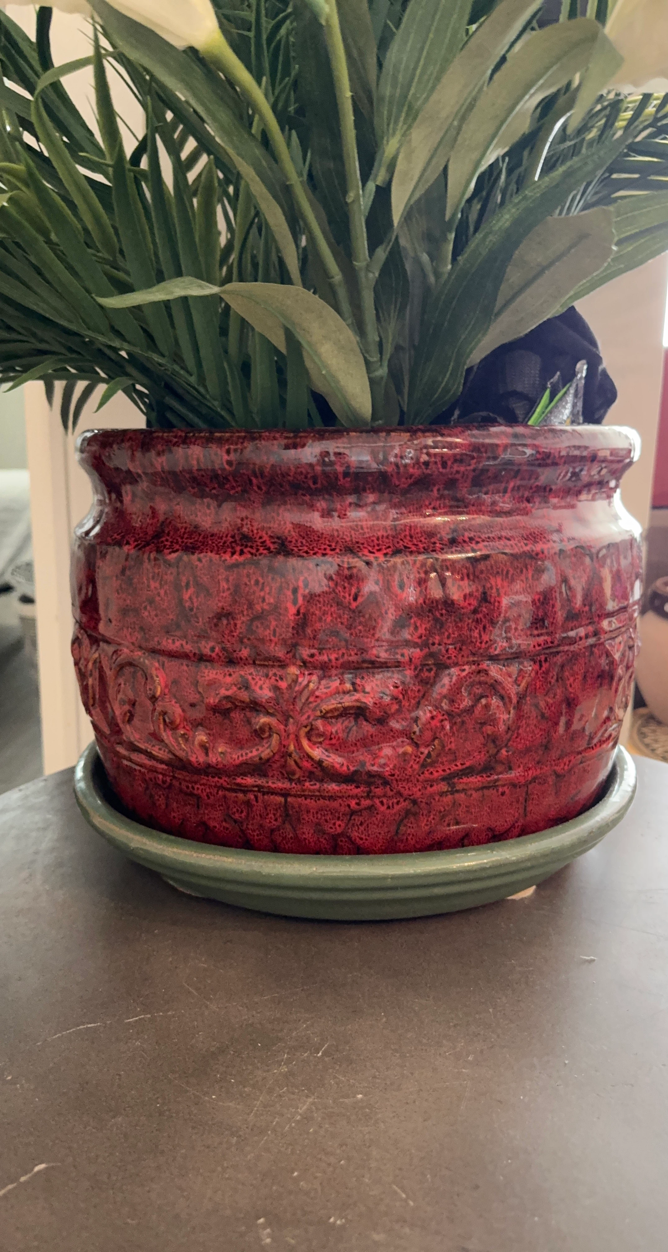 Red Ceramic Embossed Planter with Saucer