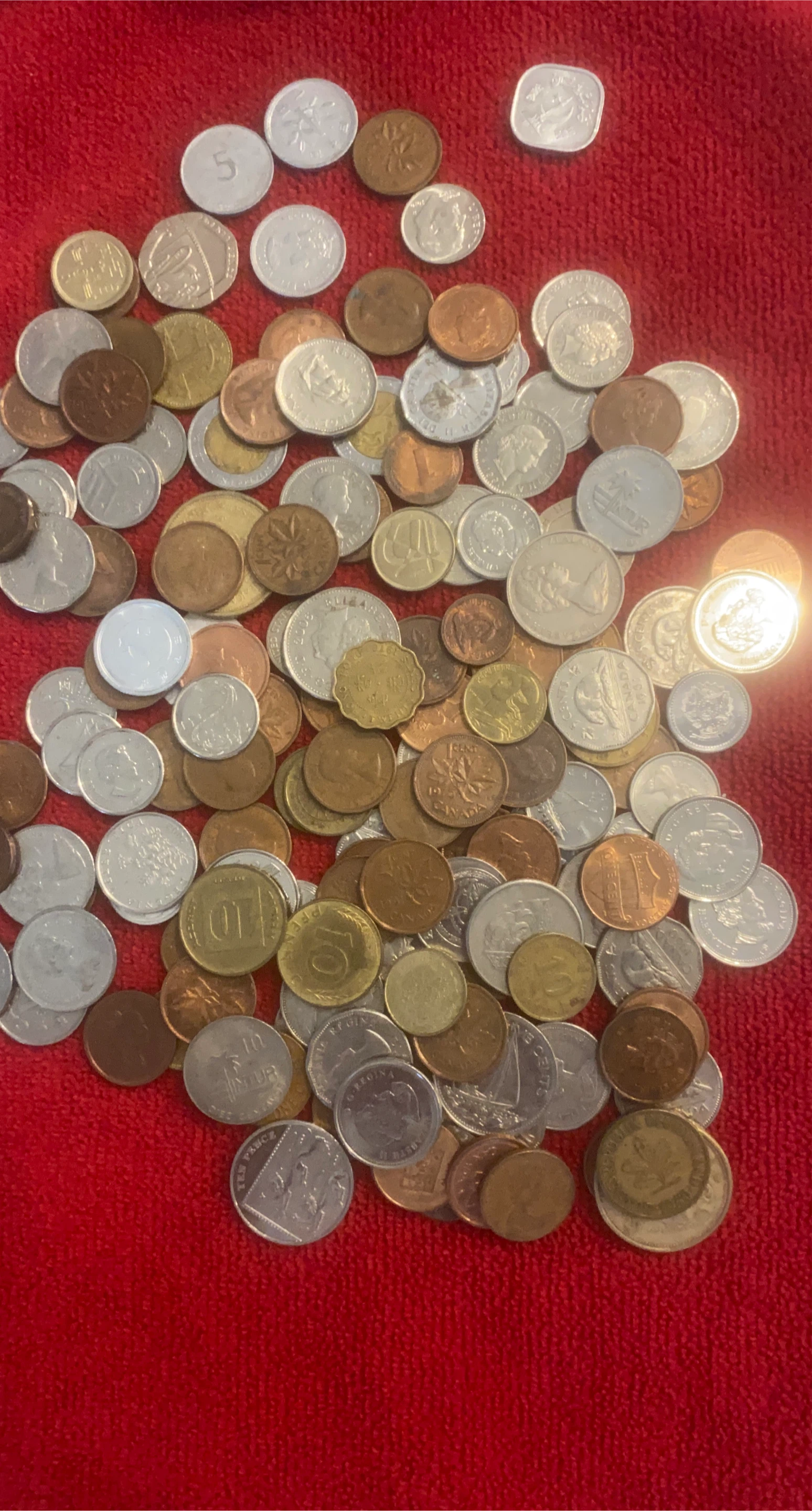 Large collection of assorted international coins