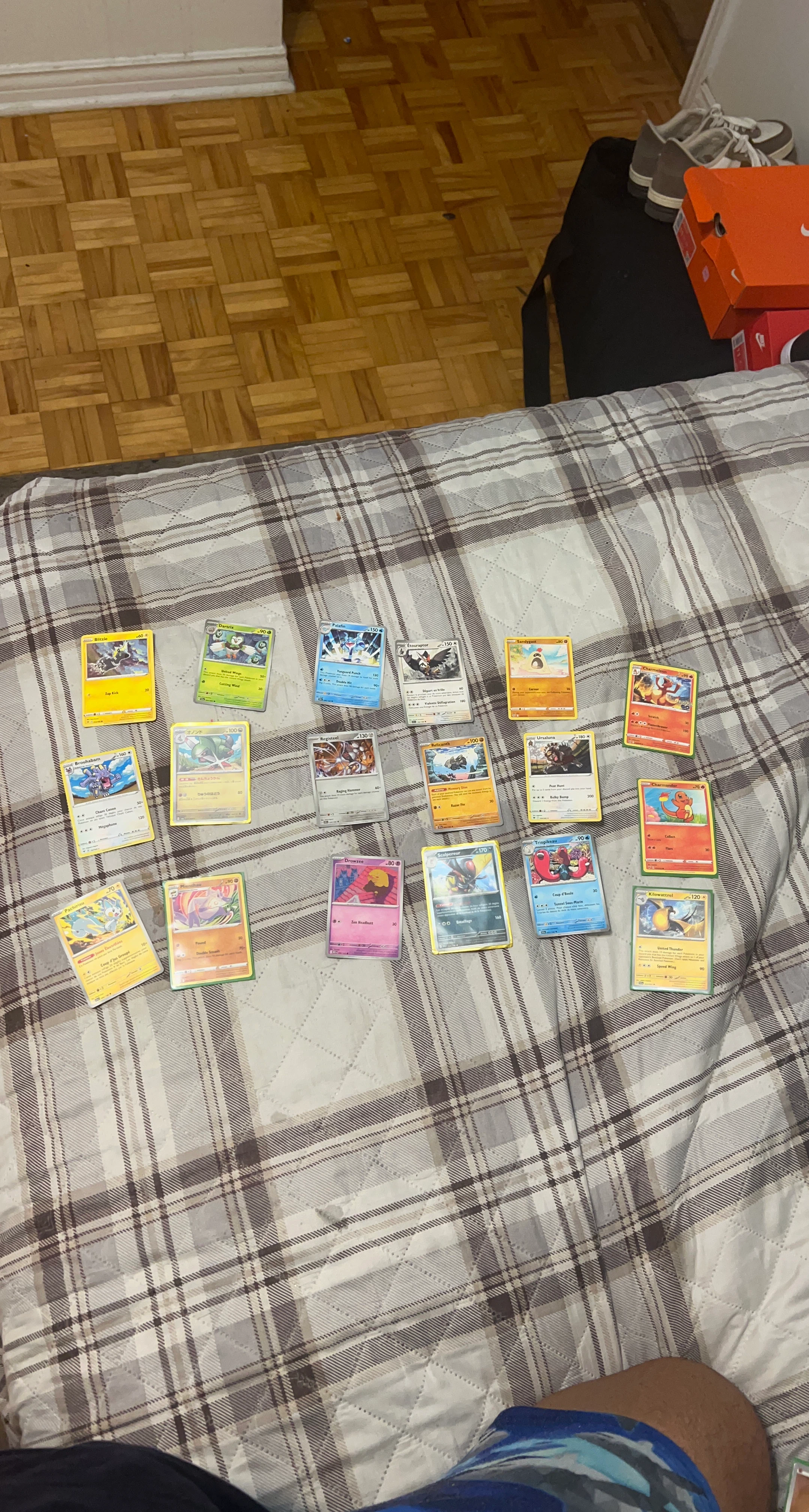 Set of 15 Assorted Pokémon Trading Cards