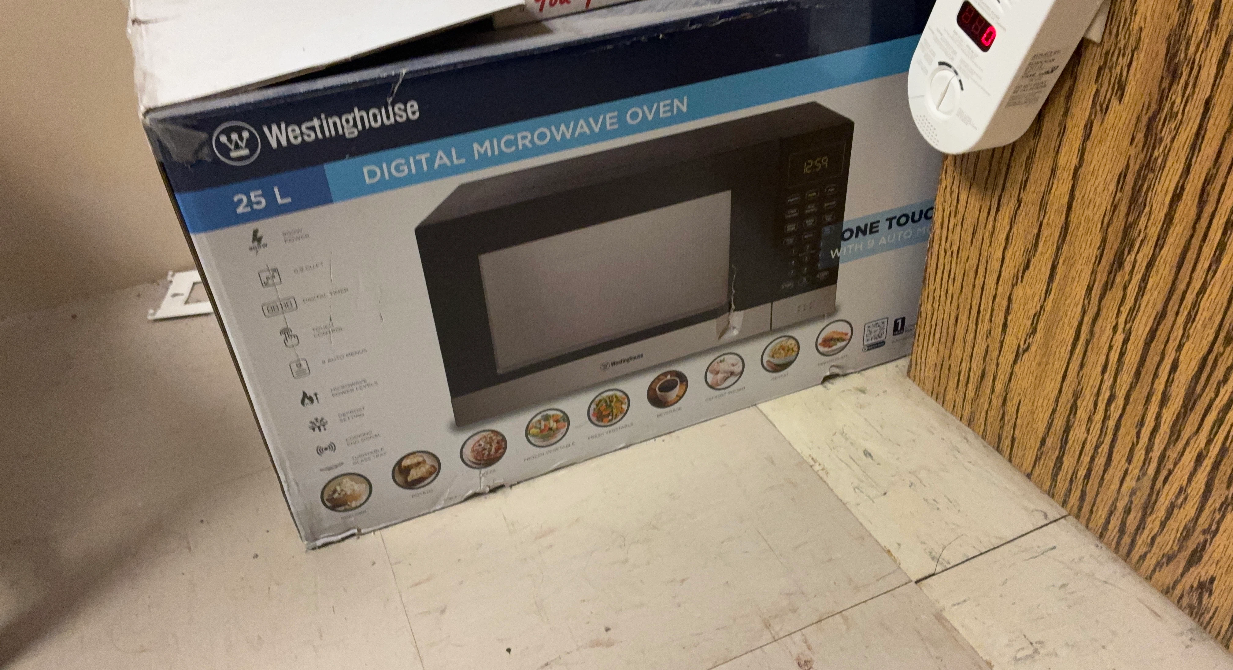 Westinghouse 25L Digital Microwave Oven