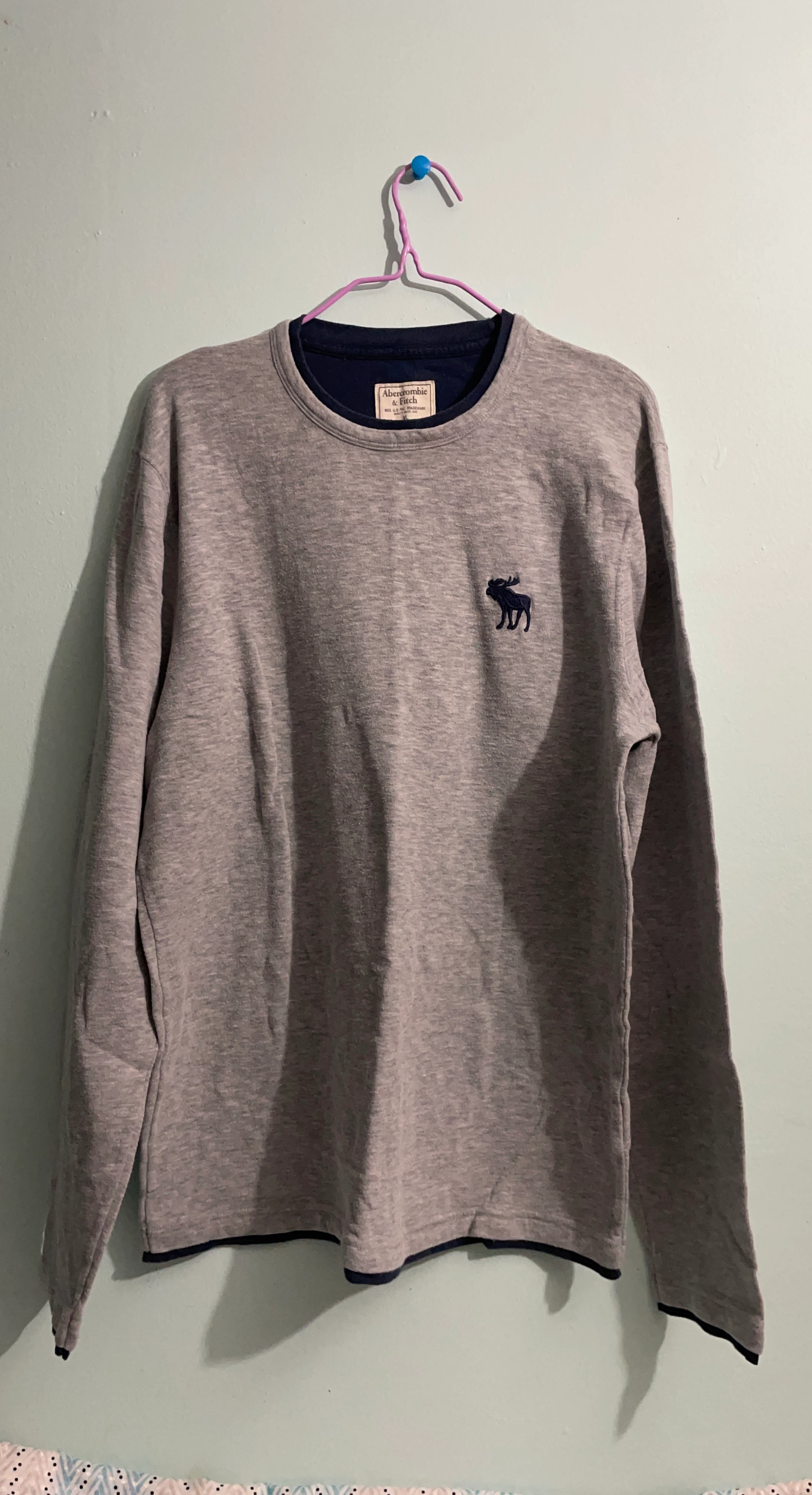 Abercrombie & Fitch Gray Long Sleeve Shirt XL