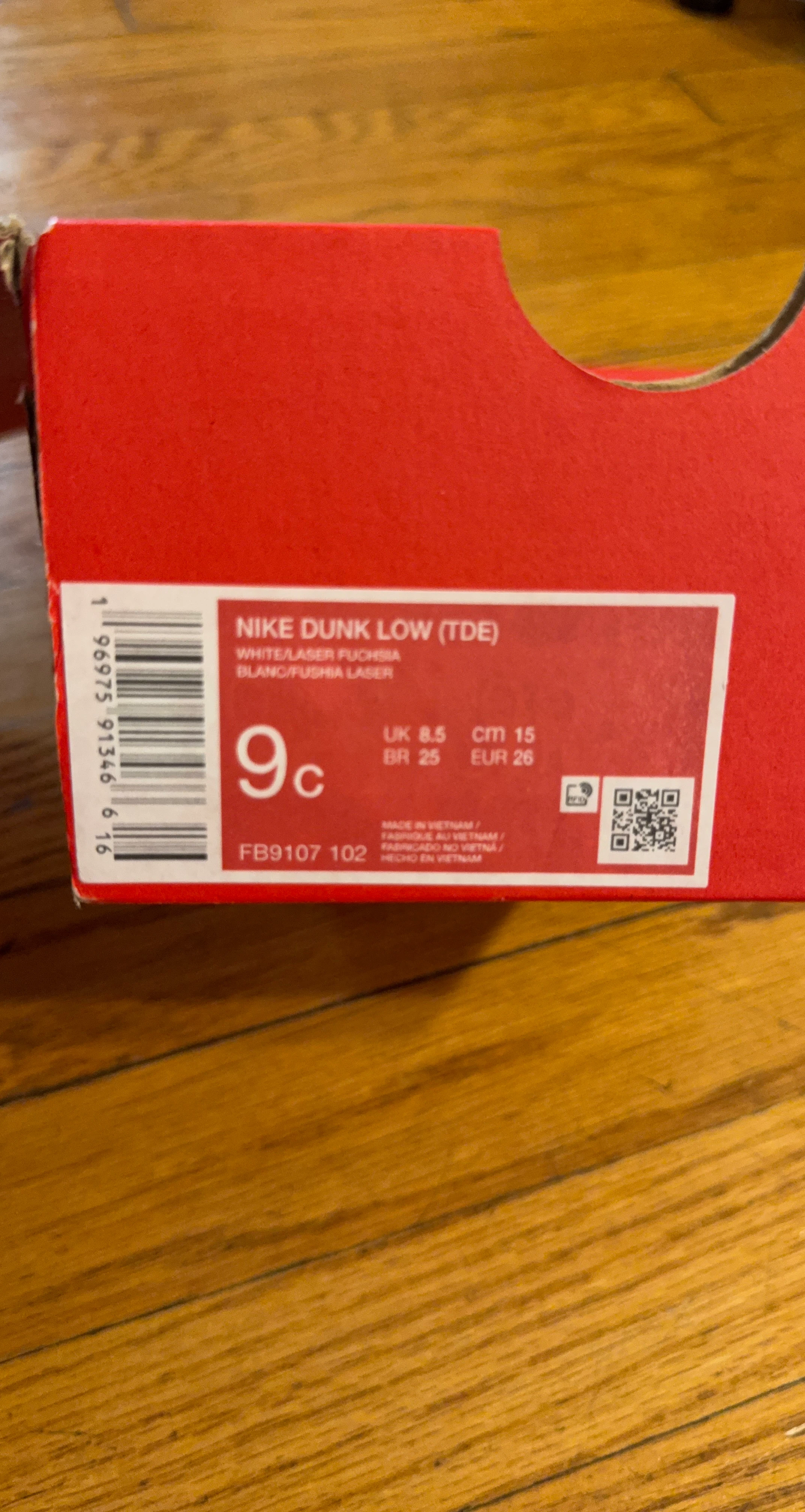 Nike Dunk Low (TDE) - White/Laser Fuchsia, Size 9c