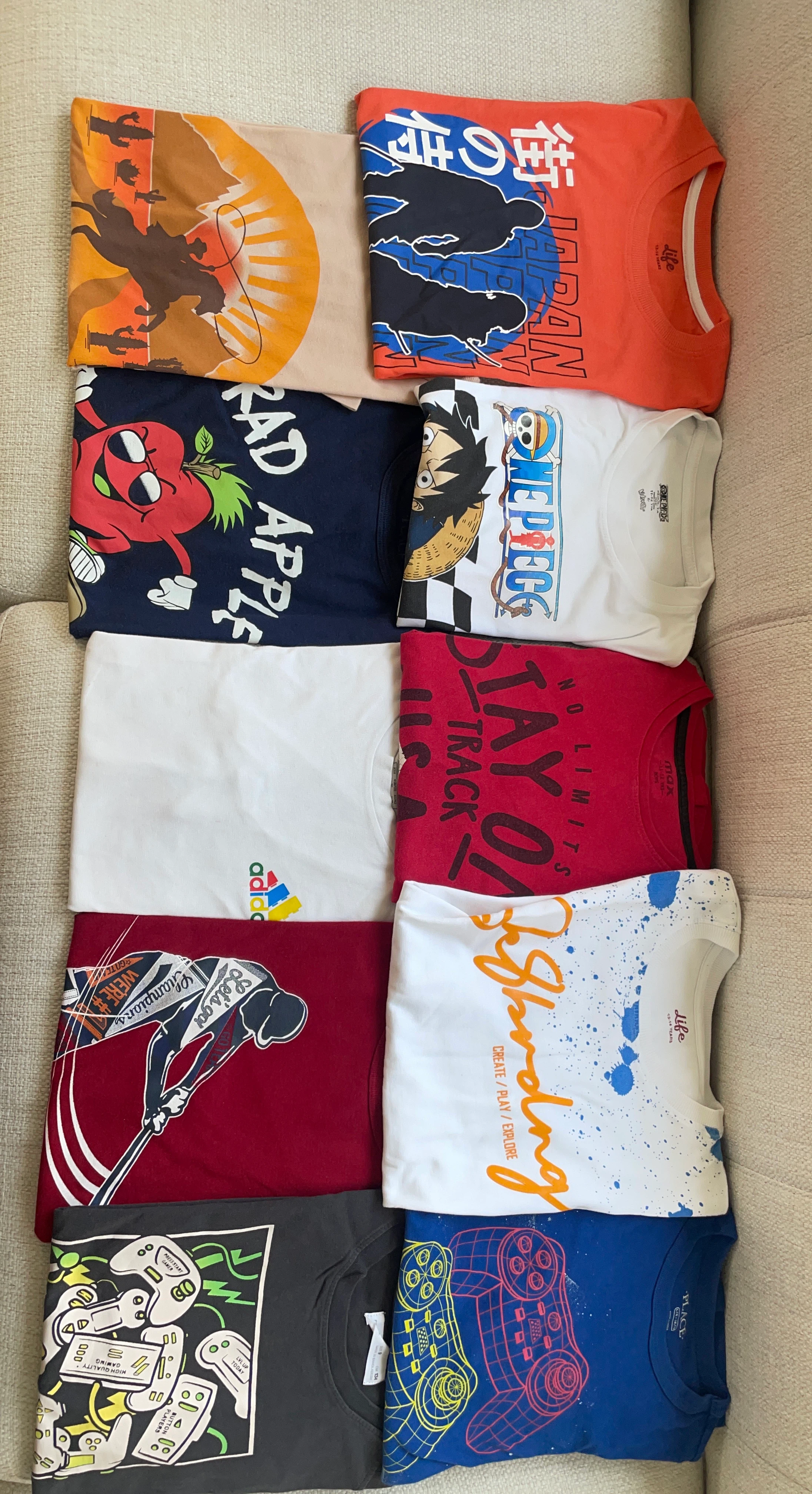 Lot of 10 Assorted Graphic T-Shirts Size 12-14