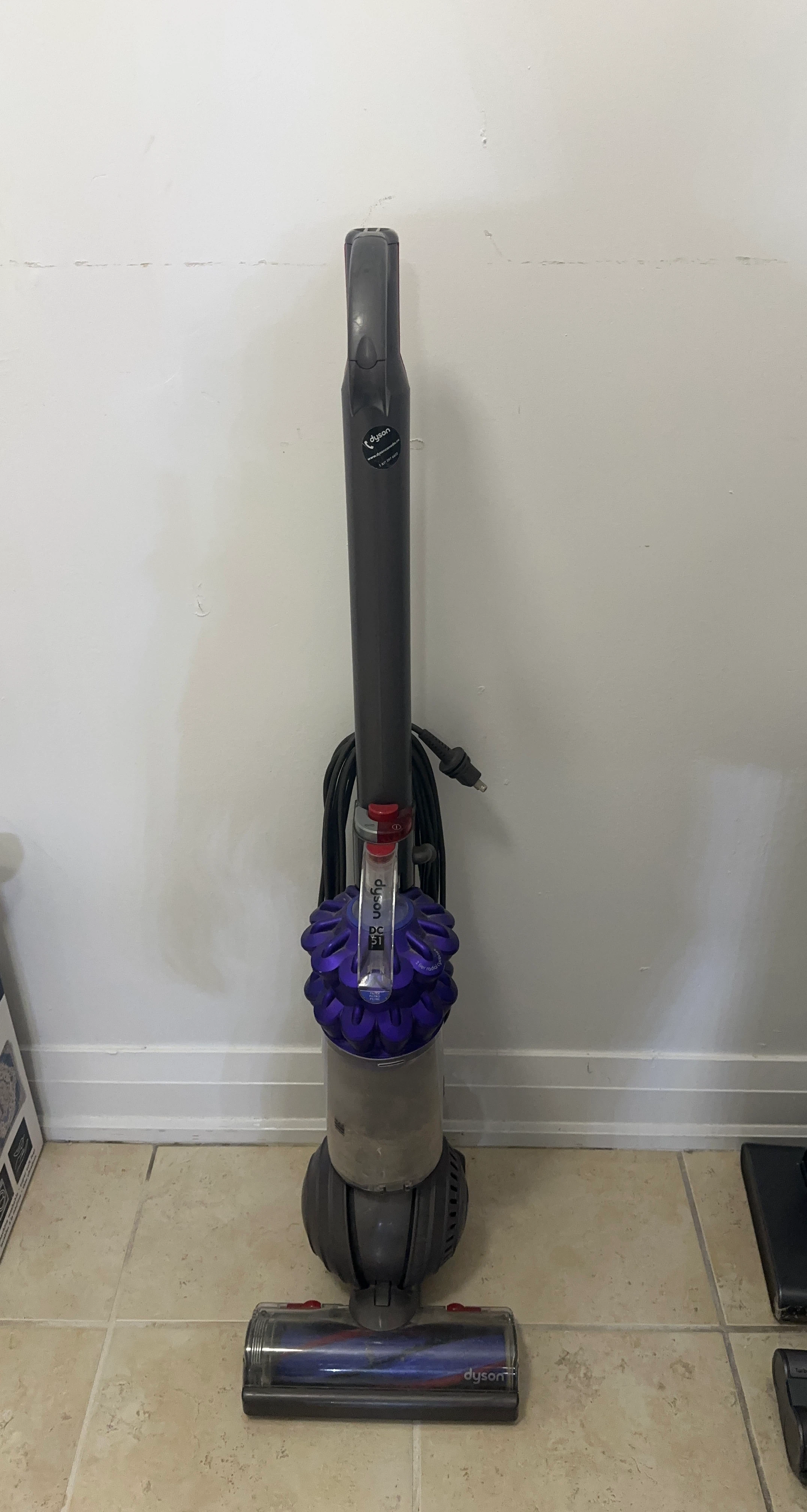 Dyson DC25 Upright Vacuum