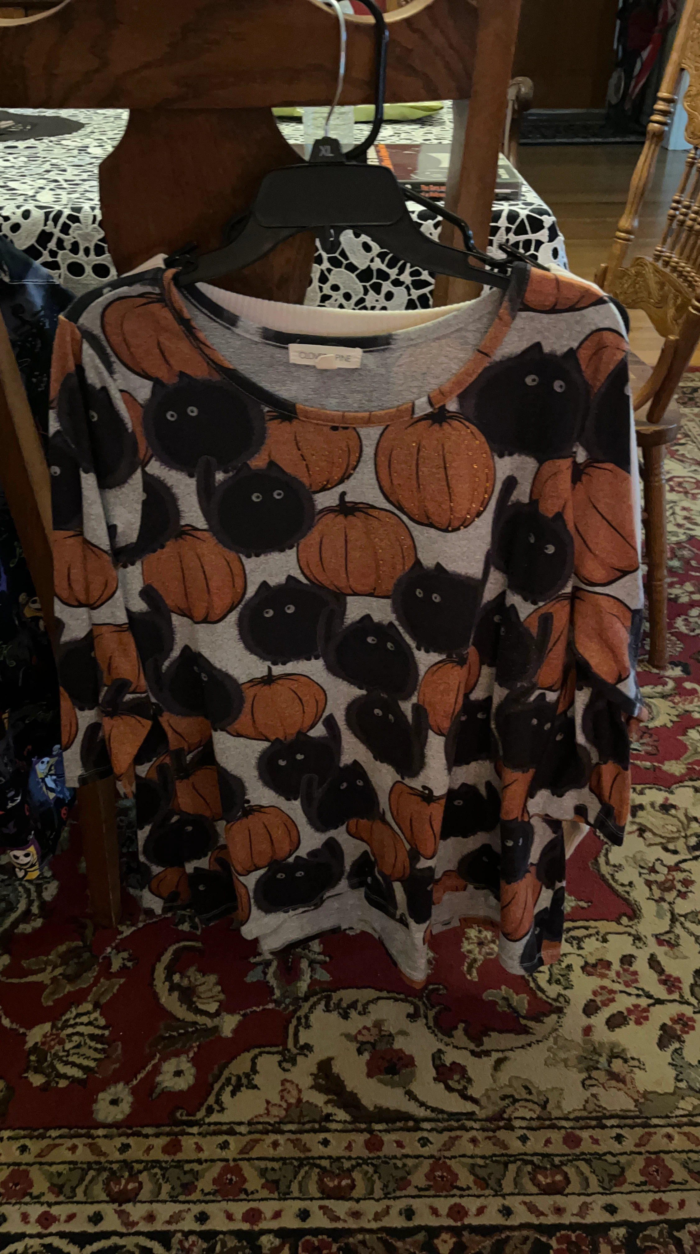 Clove & Pine Cat and Pumpkin Print Shirt