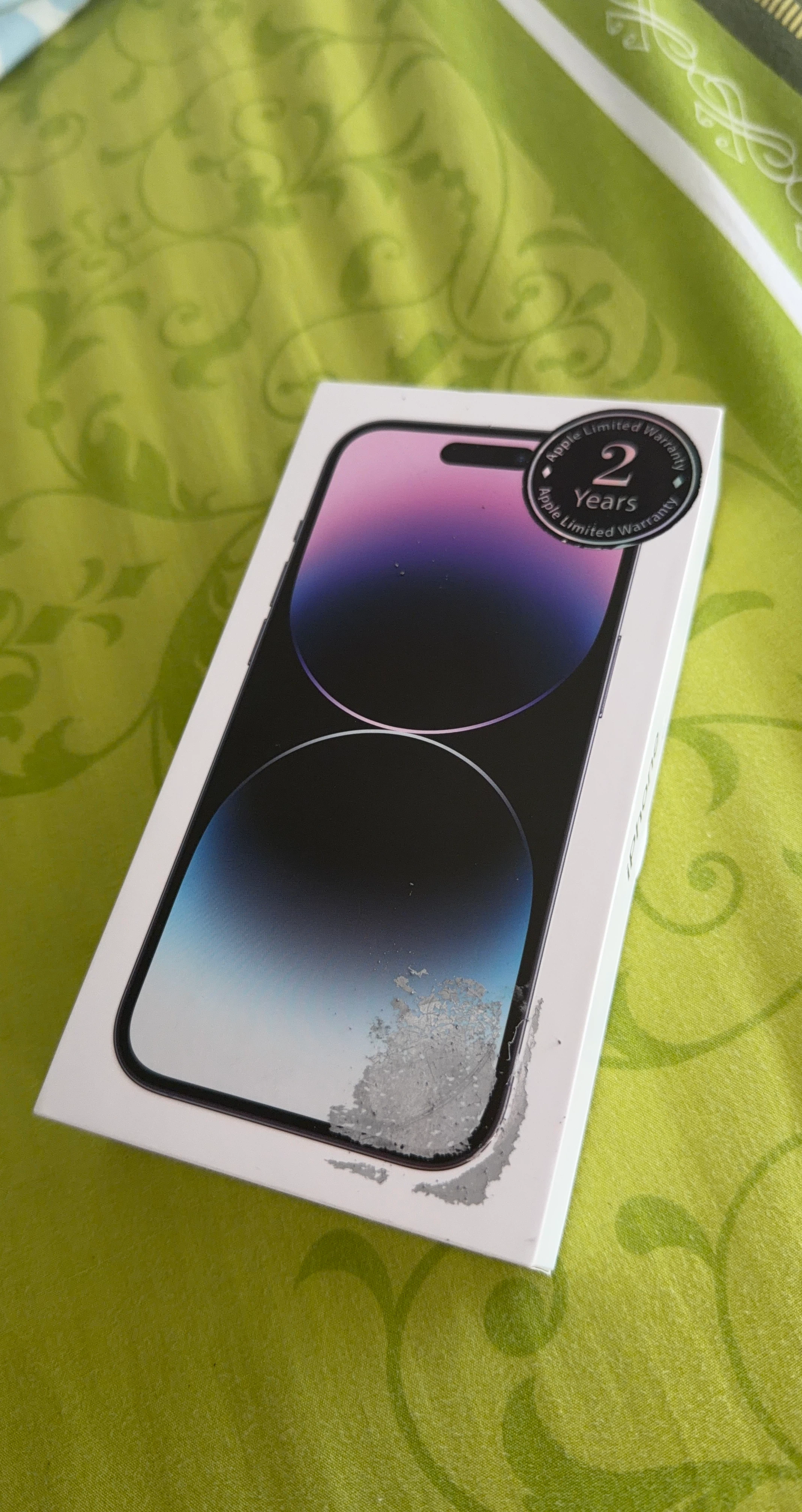 Apple iPhone 14 Pro 128GB Deep Purple Box