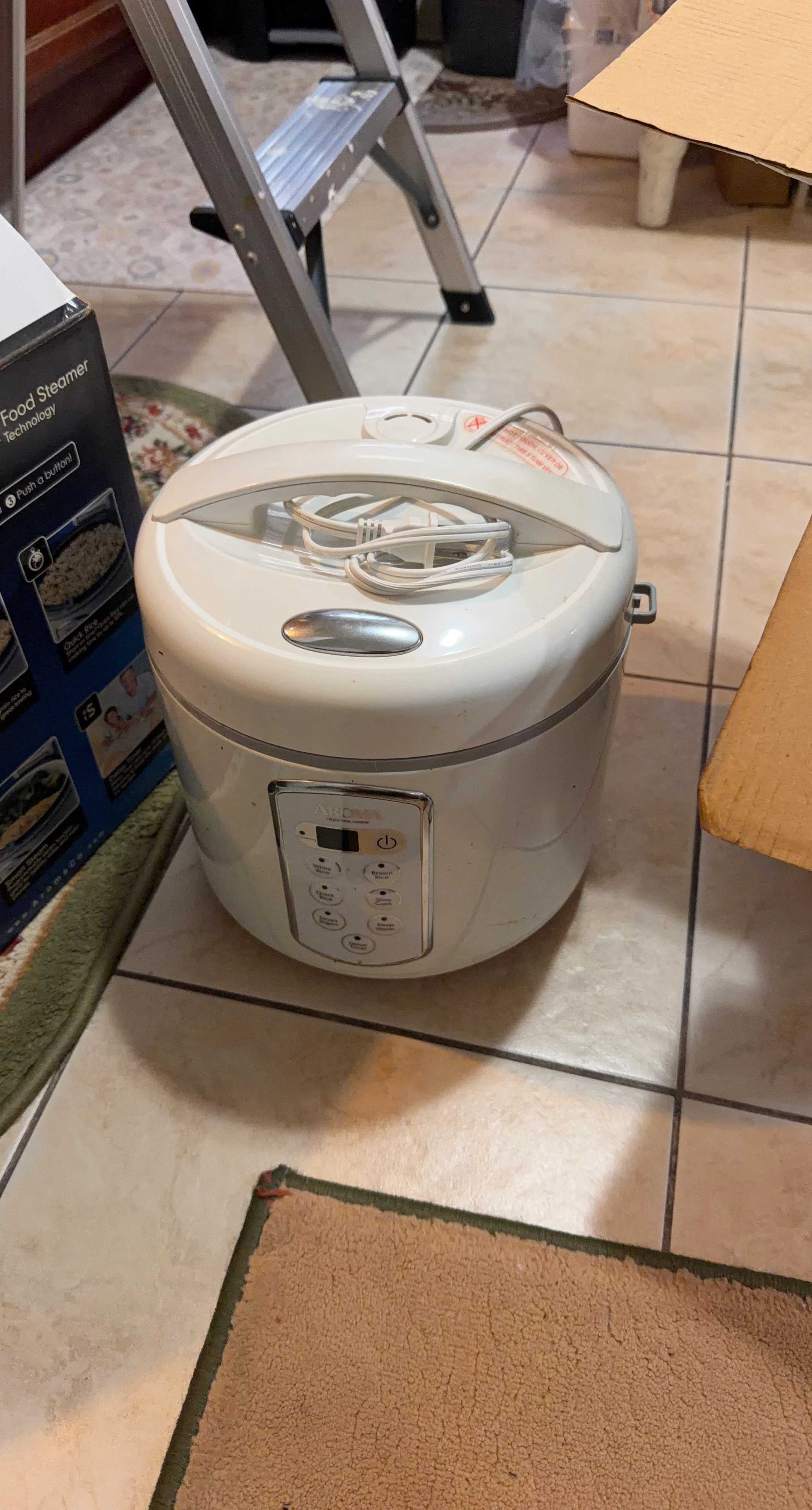Aroma Professional Rice Cooker and Food Steamer