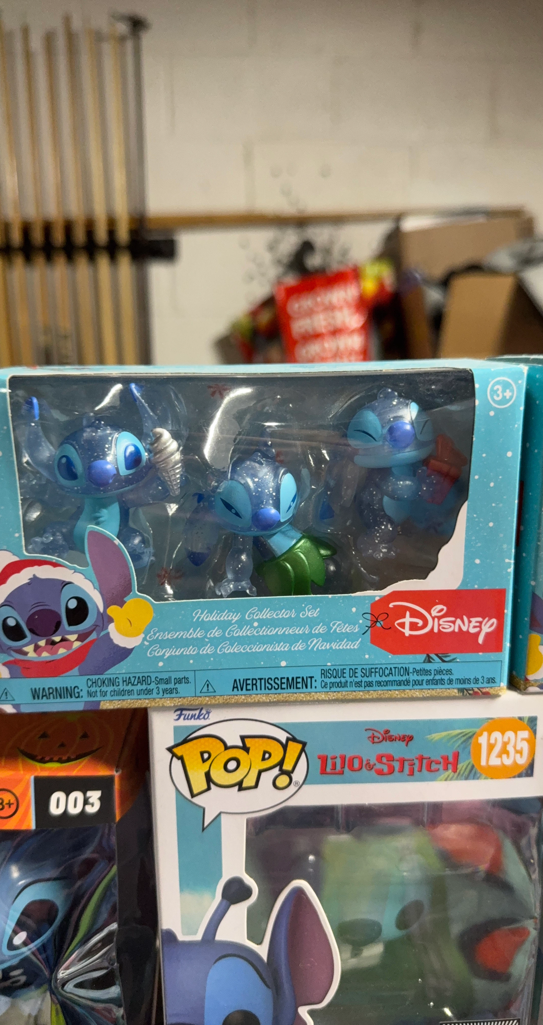 Disney Lilo & Stitch Holiday Collector Set