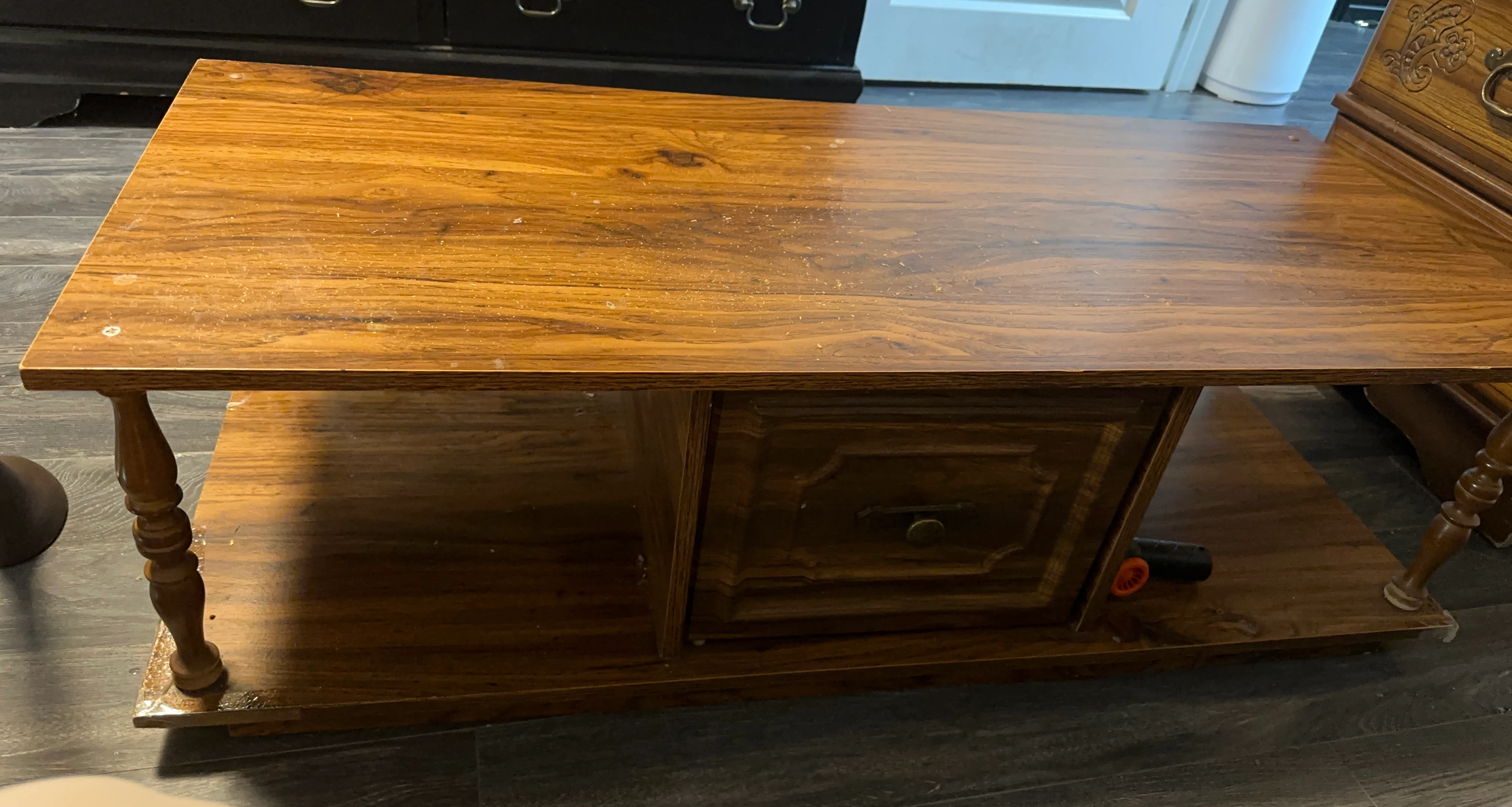 Wooden Coffee Table with Drawer