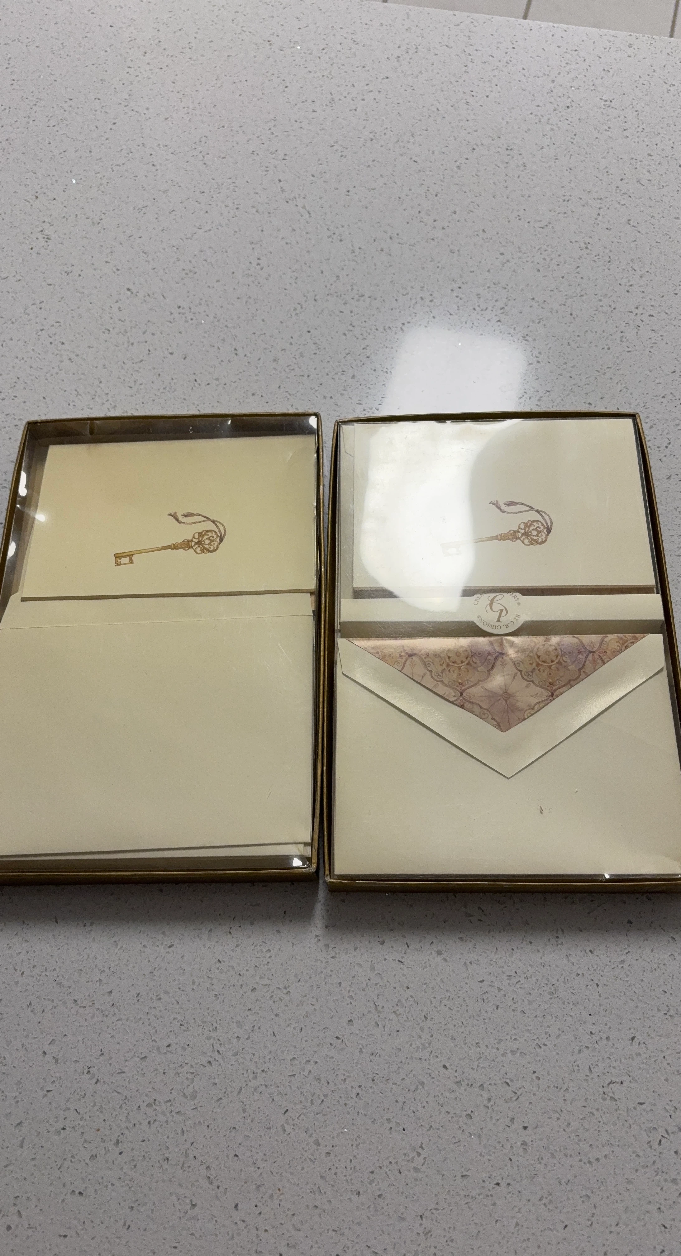 C.R. Gibson Stationery Set with Key Design