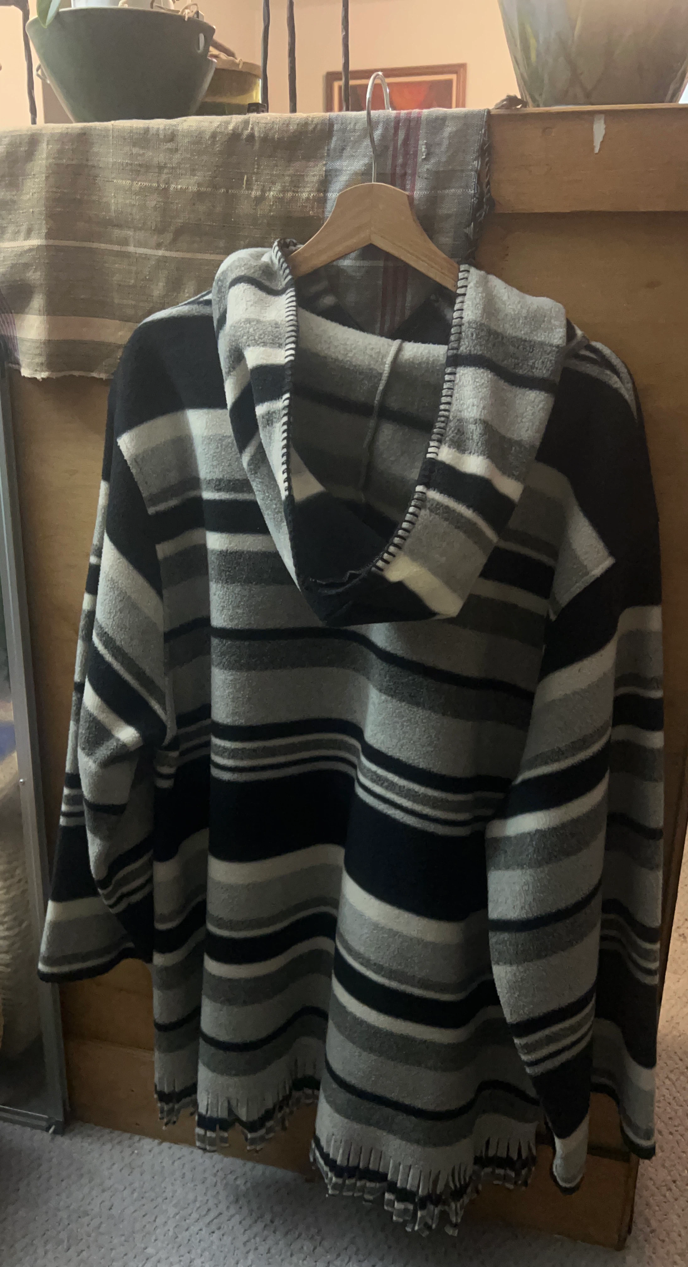 Striped Fleece Hooded Poncho - photo 2