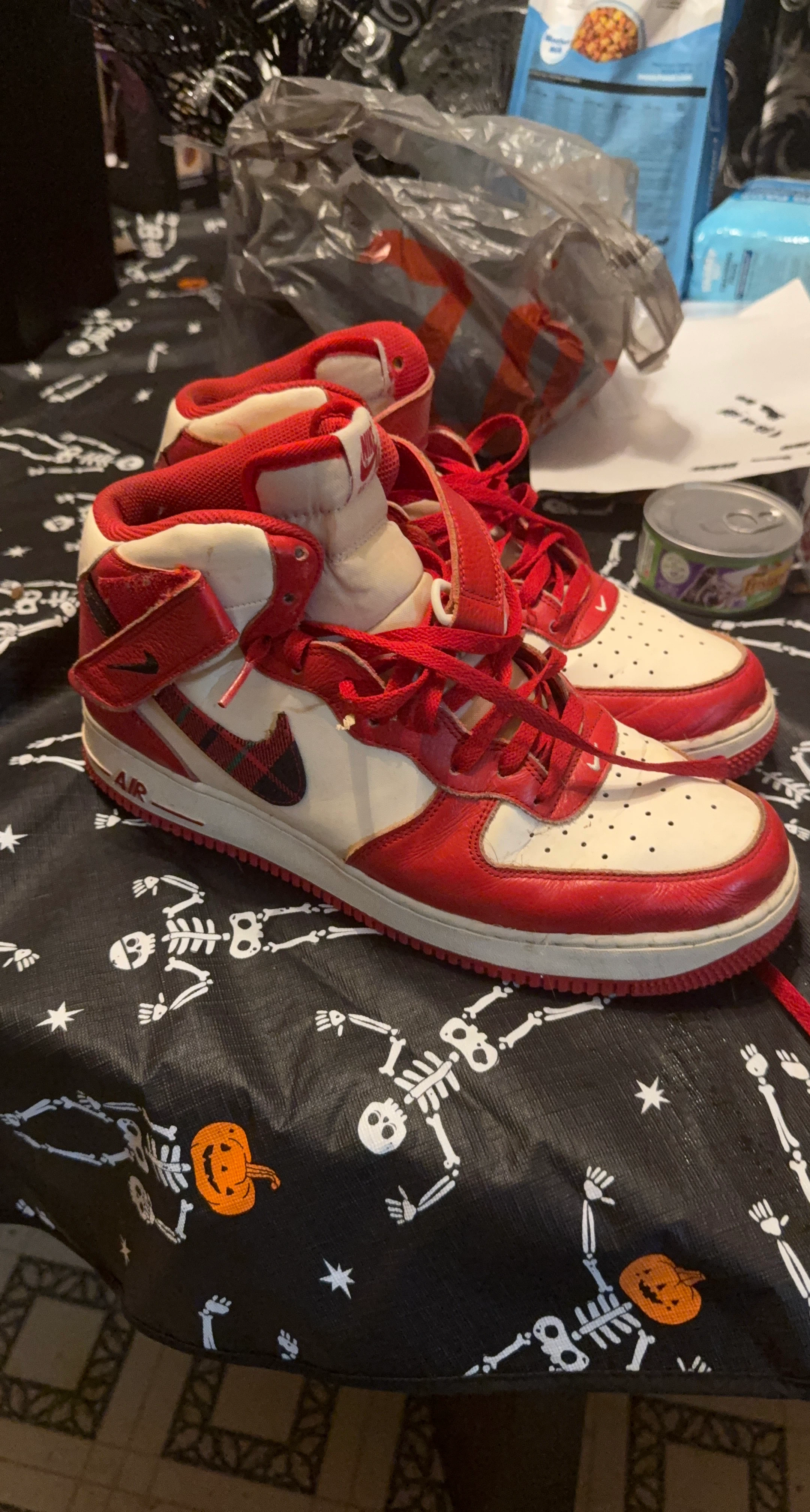 Nike Air Force 1 Mid Red and White
