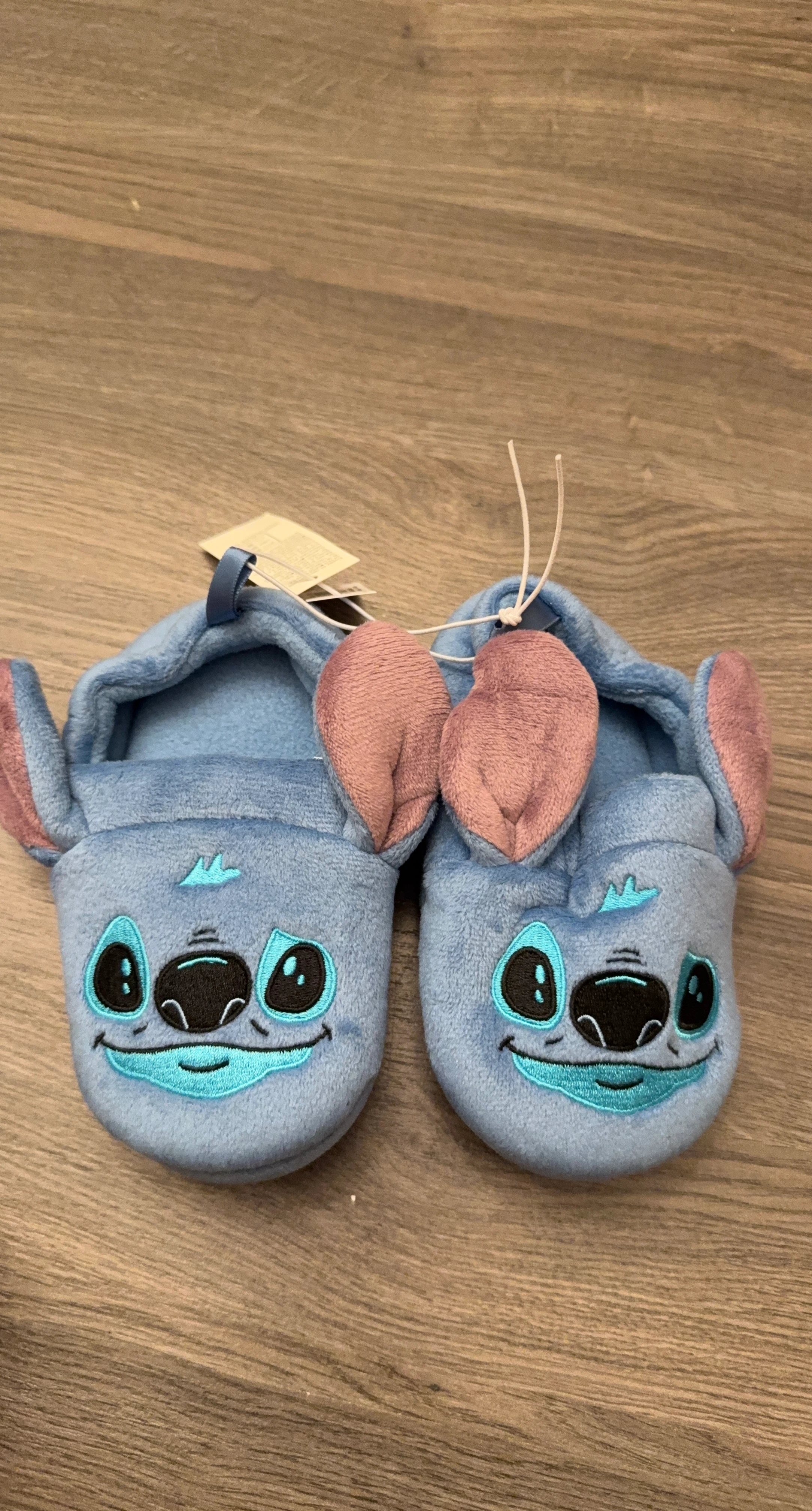 Old Navy x Disney Stitch Slippers