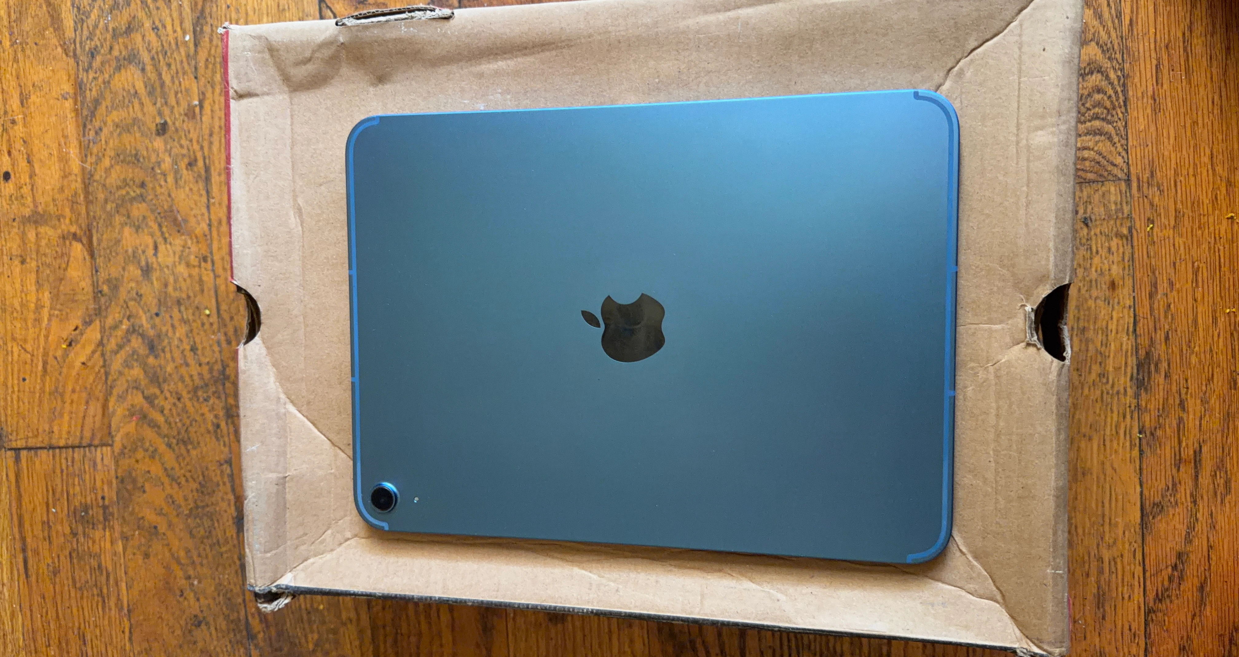Apple iPad Air Blue
