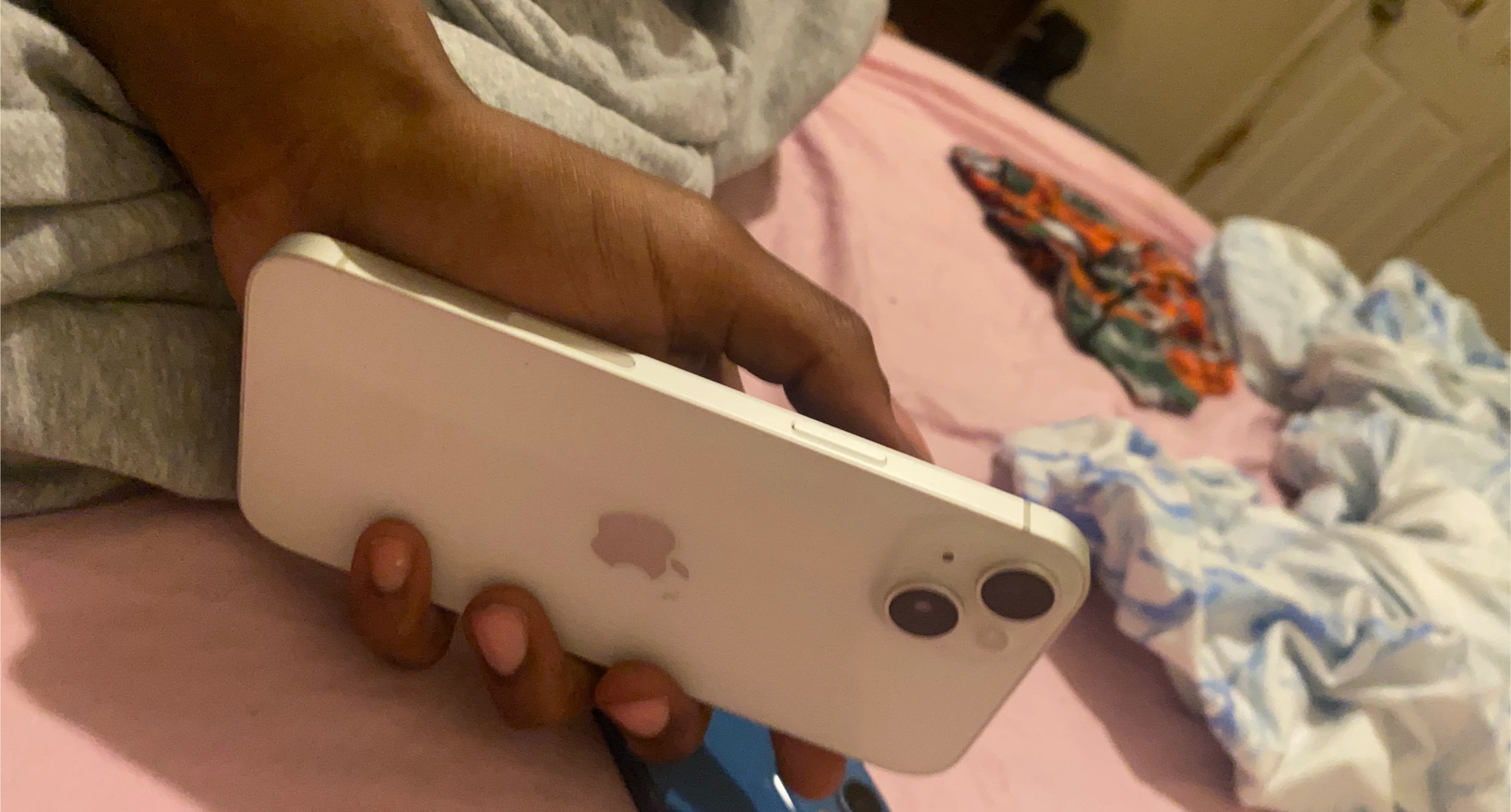 Apple iPhone 13 White