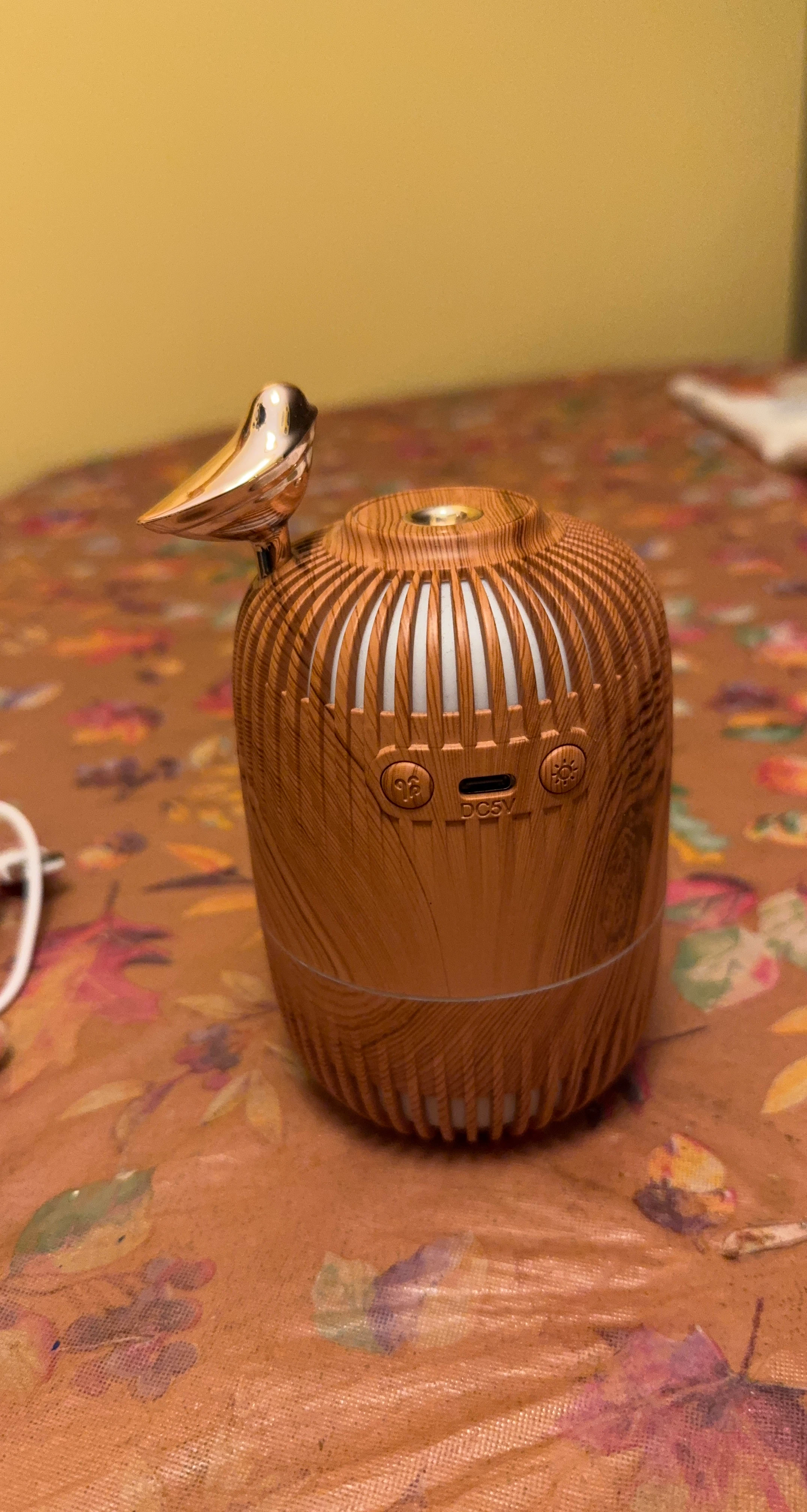 Bird Design Wood Grain Humidifier