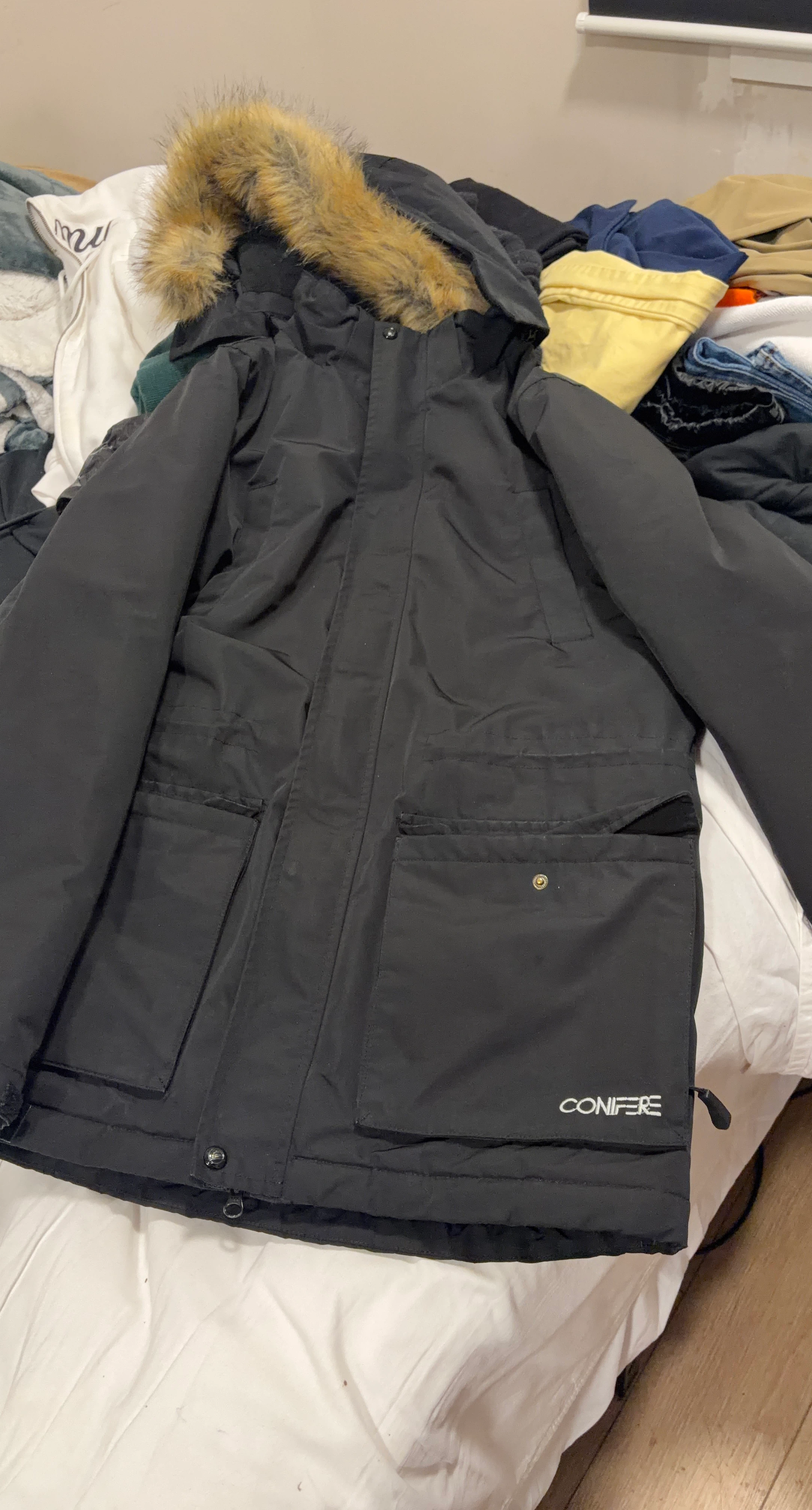 Conifere Black Winter Parka