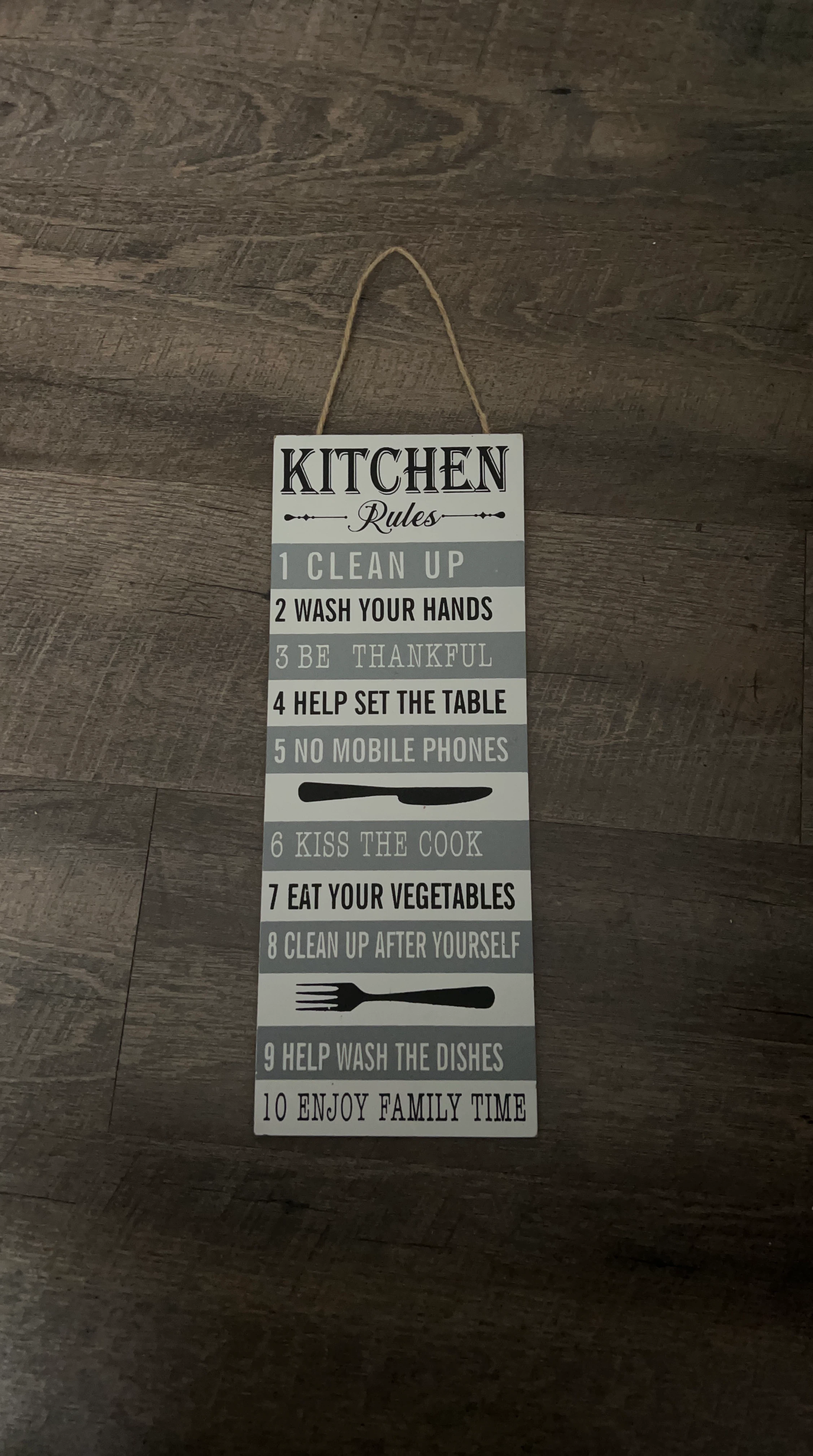 Kitchen Rules Wall Hanging Sign