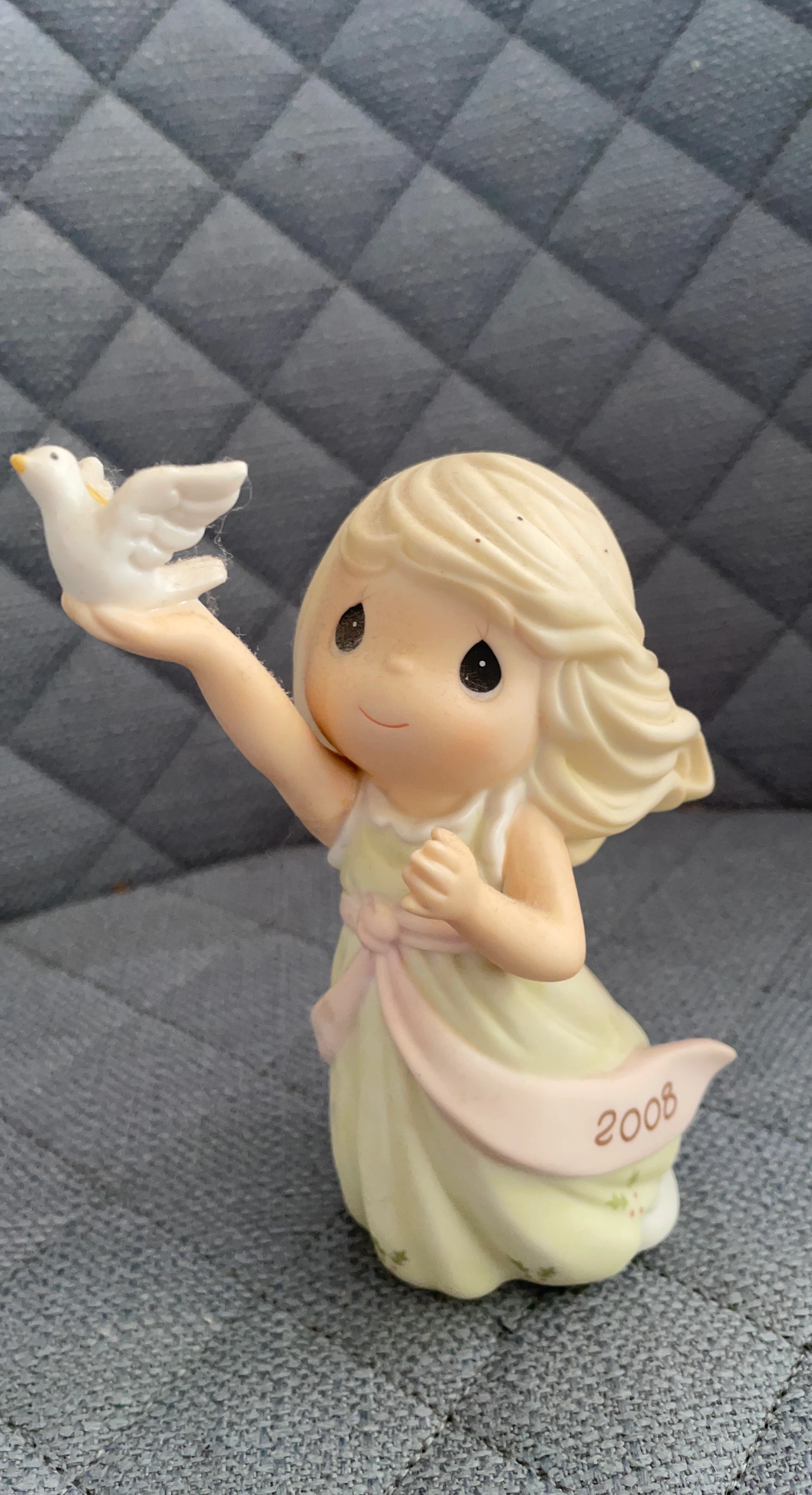 Precious Moments 2008 Figurine
