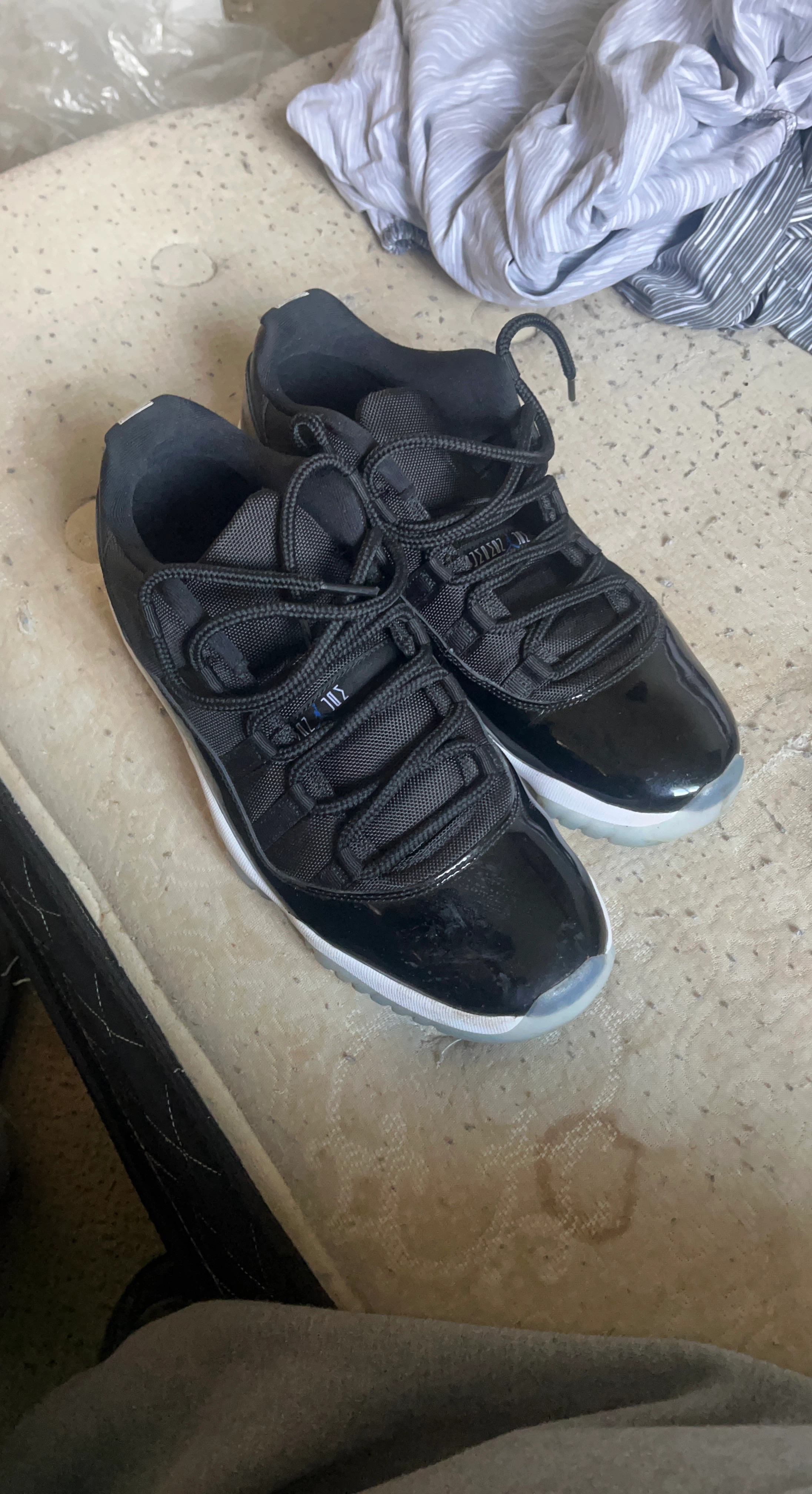 Nike Air Jordan 11 Low Space Jam