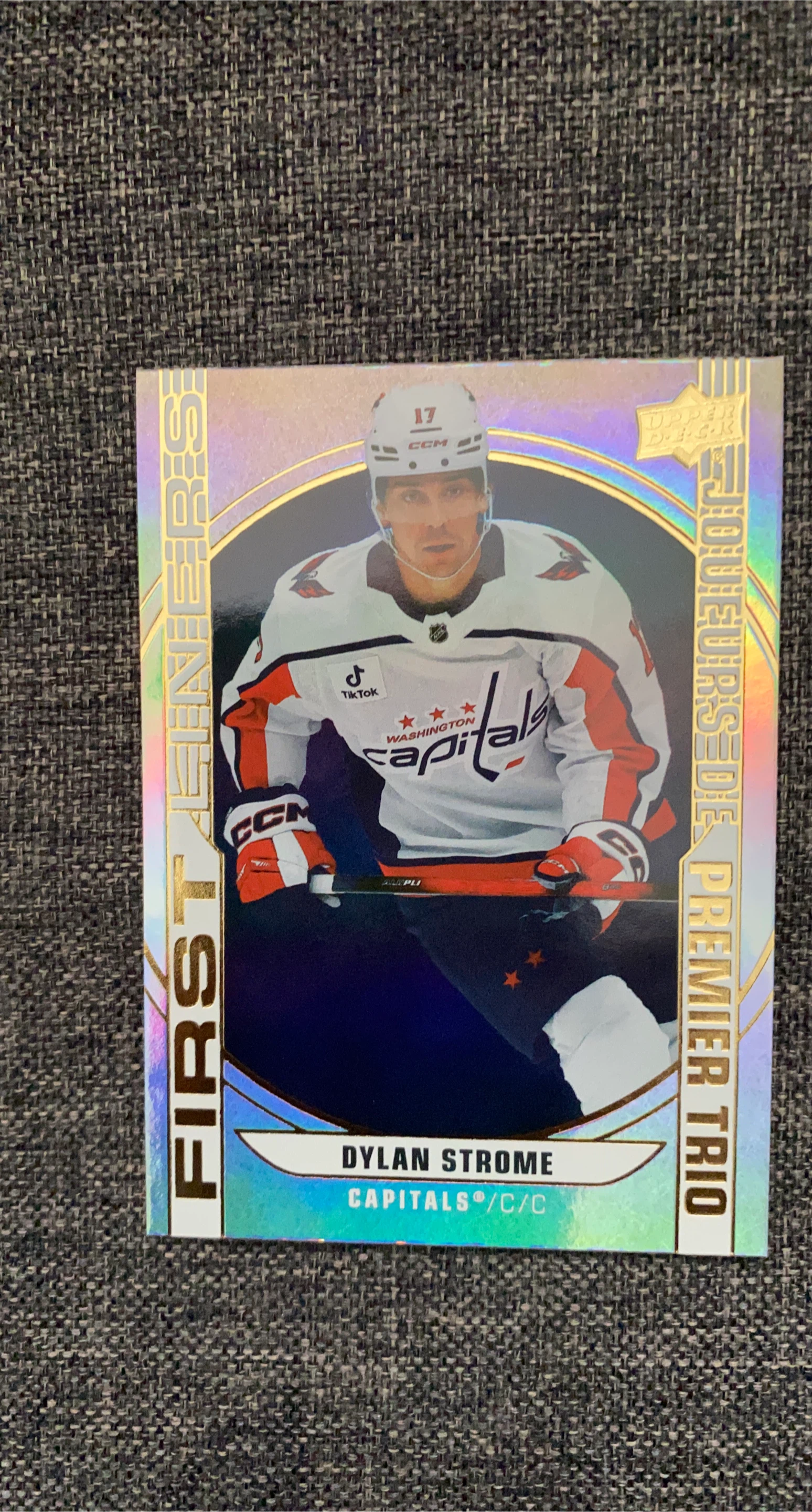 Dylan Strome Upper Deck Hockey Card