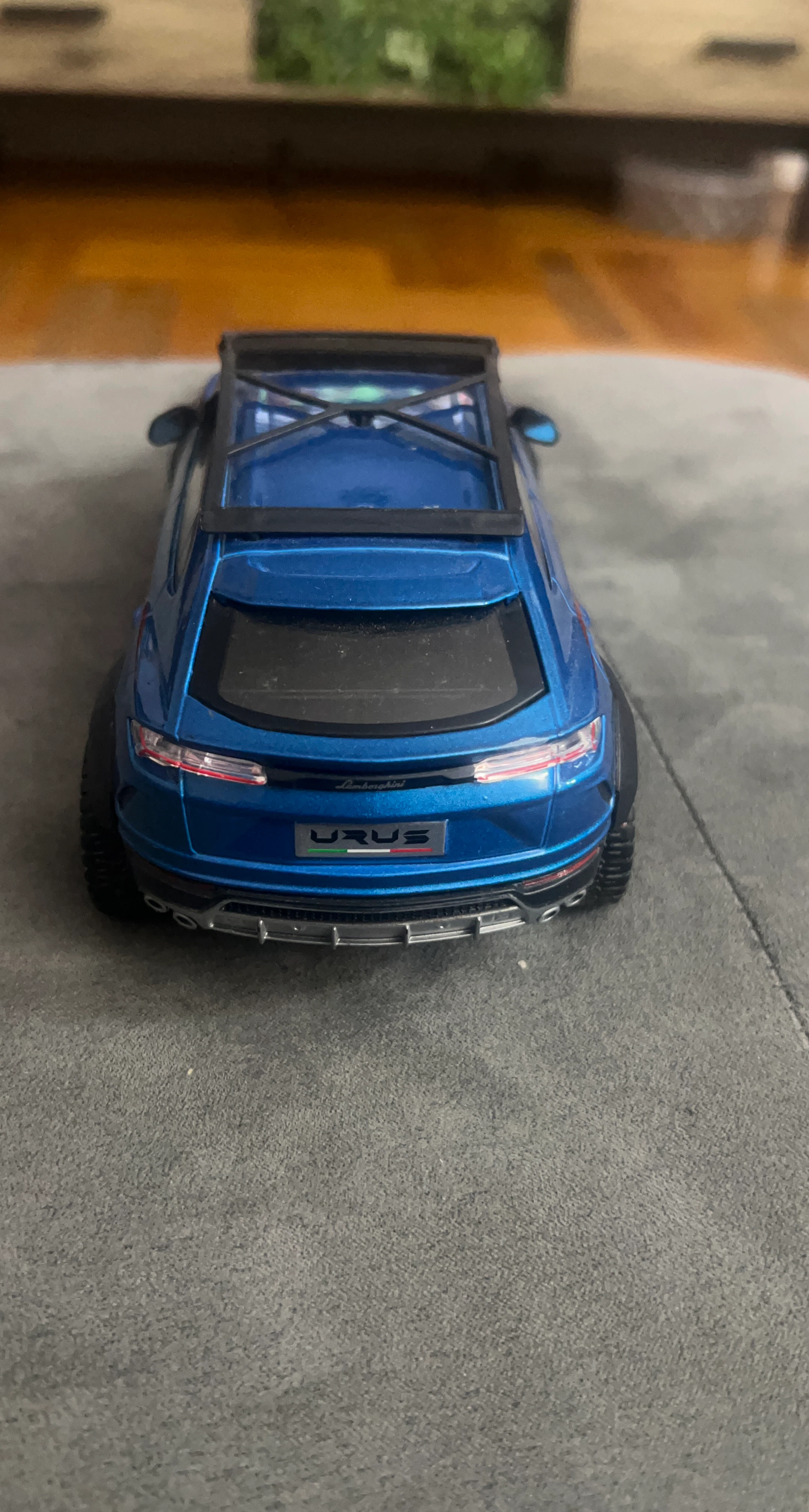Lamborghini Urus Diecast Model