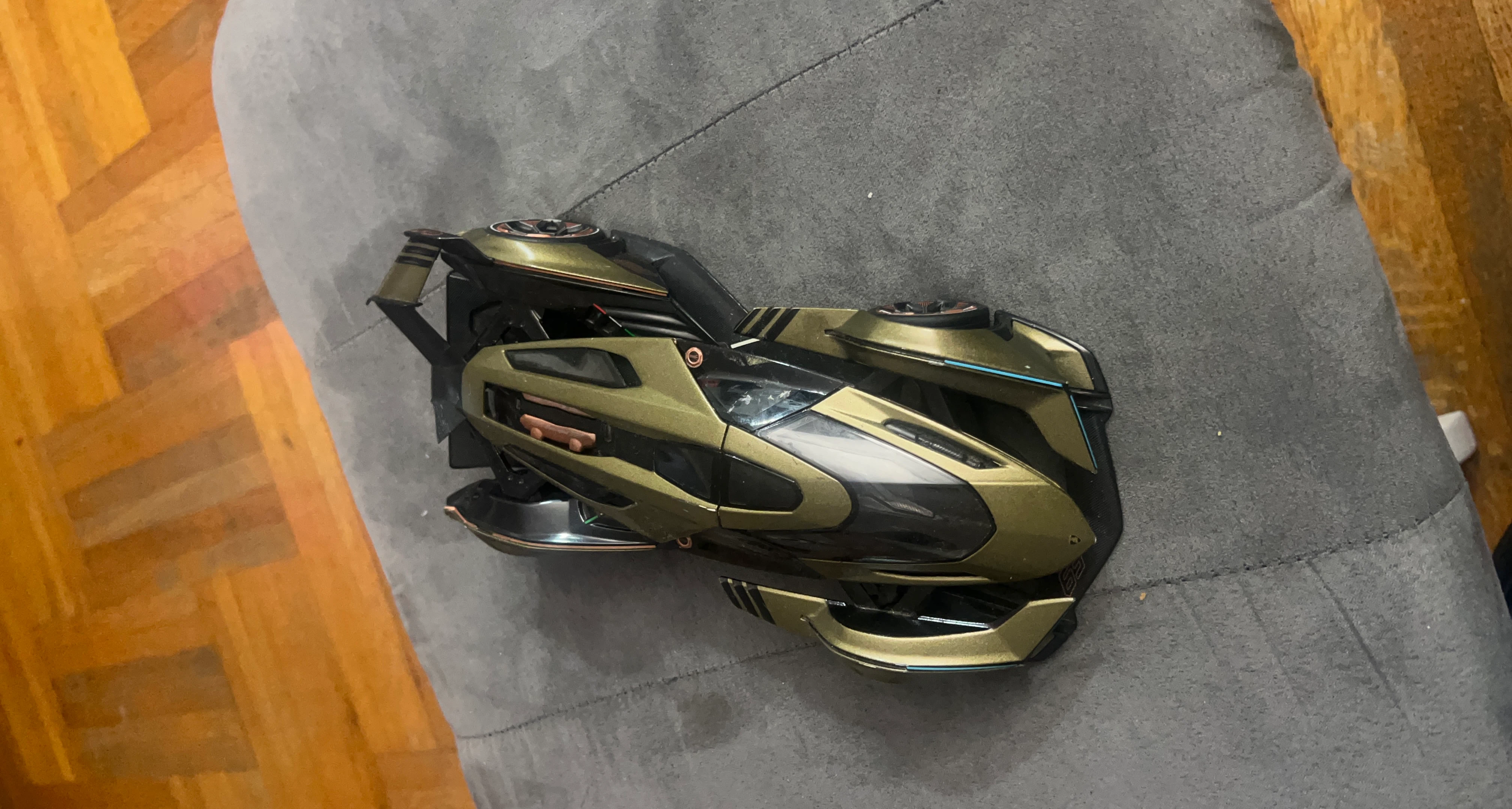 Lamborghini V12 Vision Gran Turismo Diecast Model