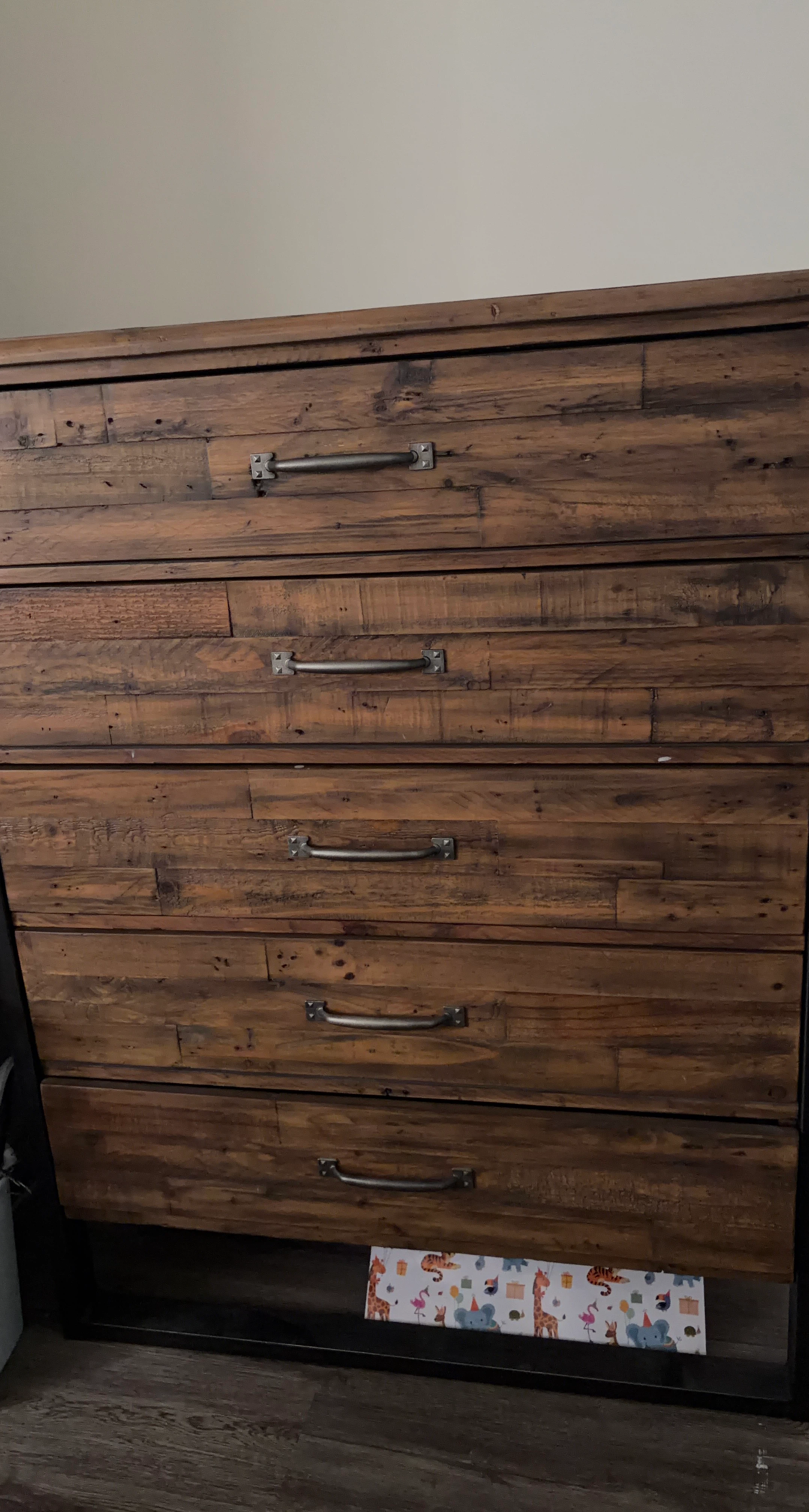 Rustic Wood 5-Drawer Dresser